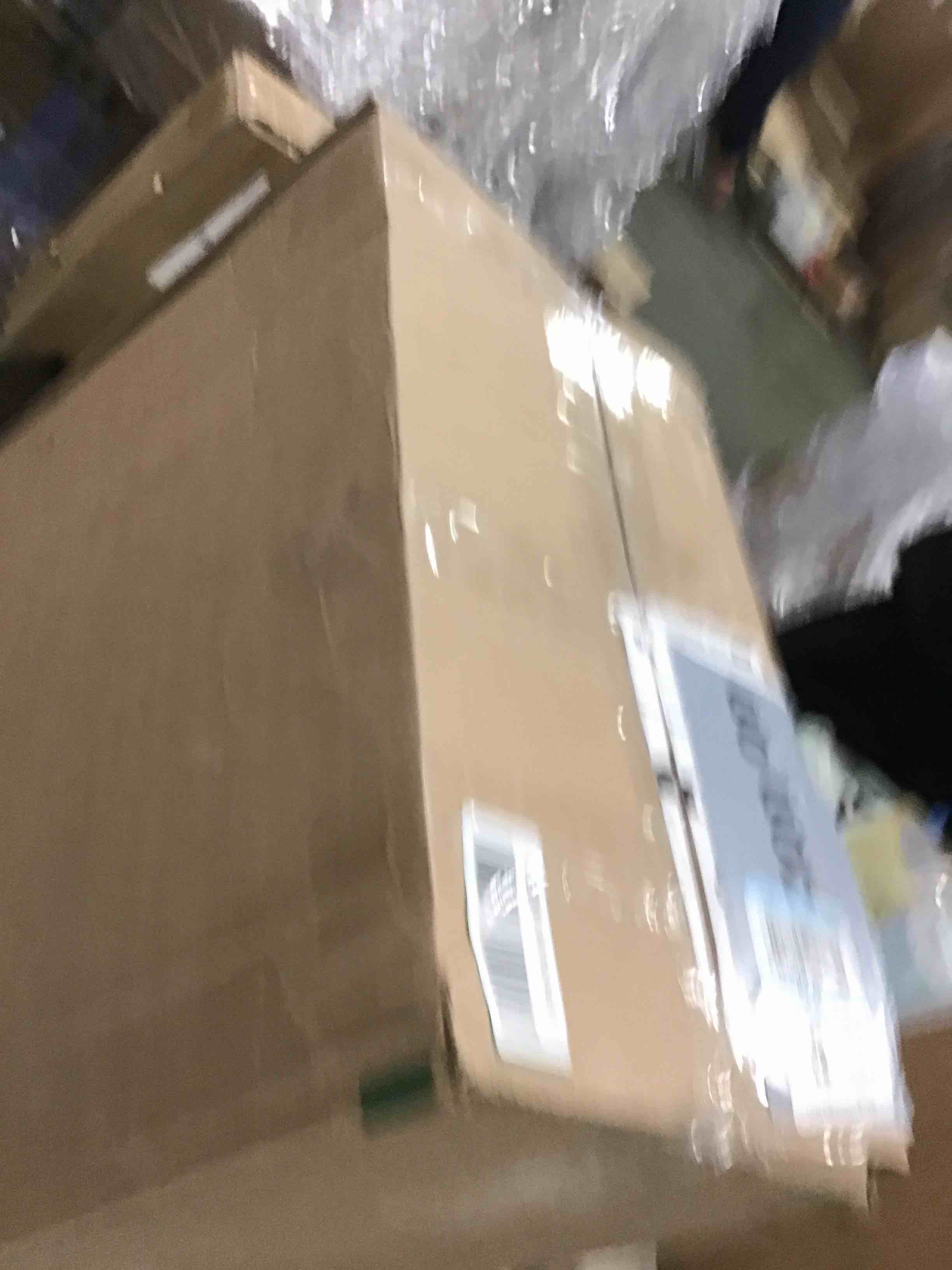 https://s3.amazonaws.com/lotting-images-prod/bidfta/PNK2068466_1738341699731.jpeg