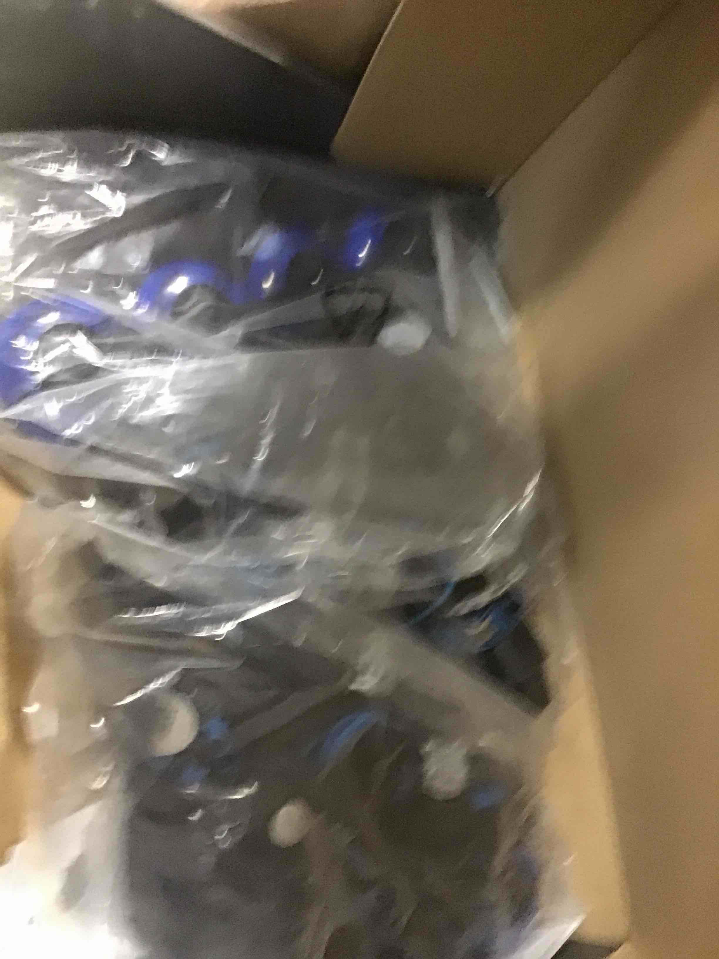 https://s3.amazonaws.com/lotting-images-prod/bidfta/PNK2068466_1738341714408.jpeg