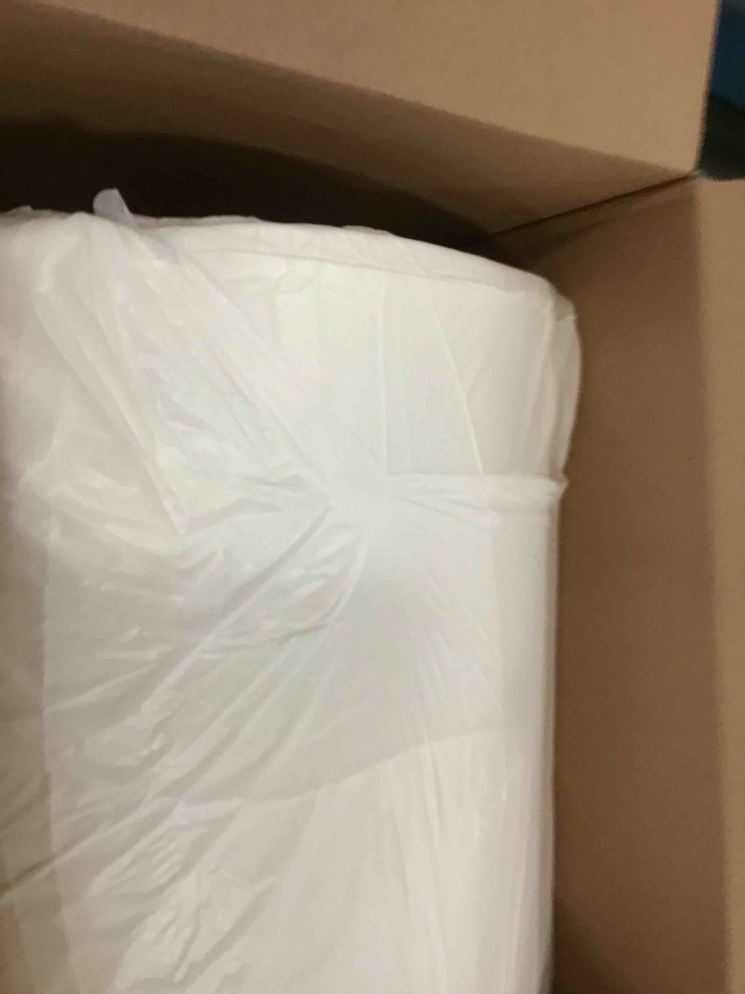 https://s3.amazonaws.com/lotting-images-prod/bidfta/PNK2069125_1738771495078.jpeg