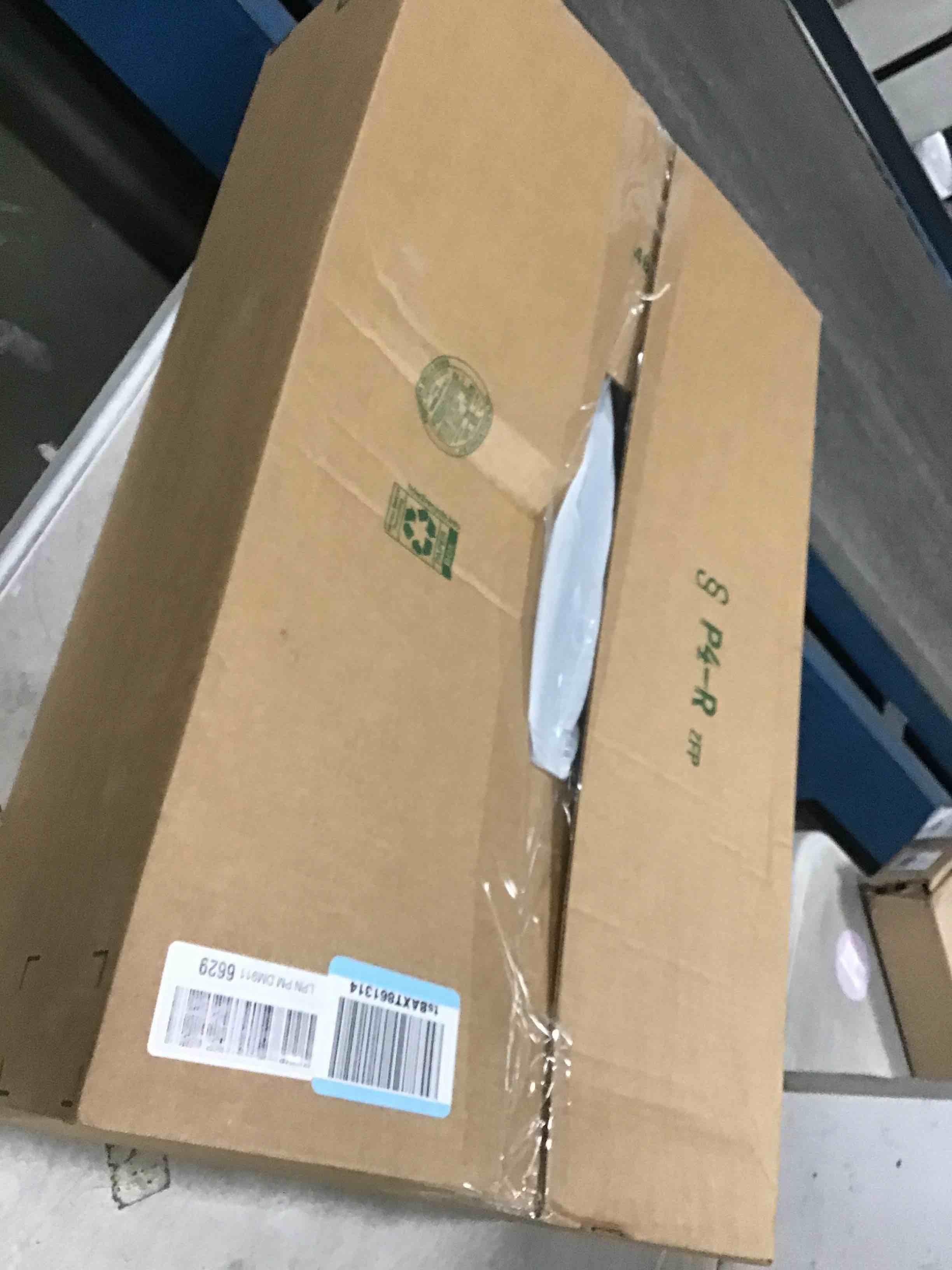 https://s3.amazonaws.com/lotting-images-prod/bidfta/PNK2069272_1738783570457.jpeg