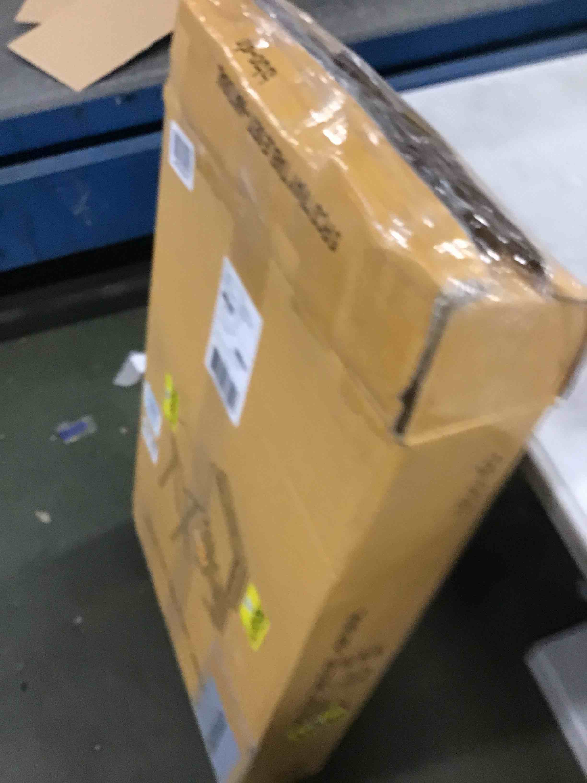 https://s3.amazonaws.com/lotting-images-prod/bidfta/PNK2069288_1738785294932.jpeg