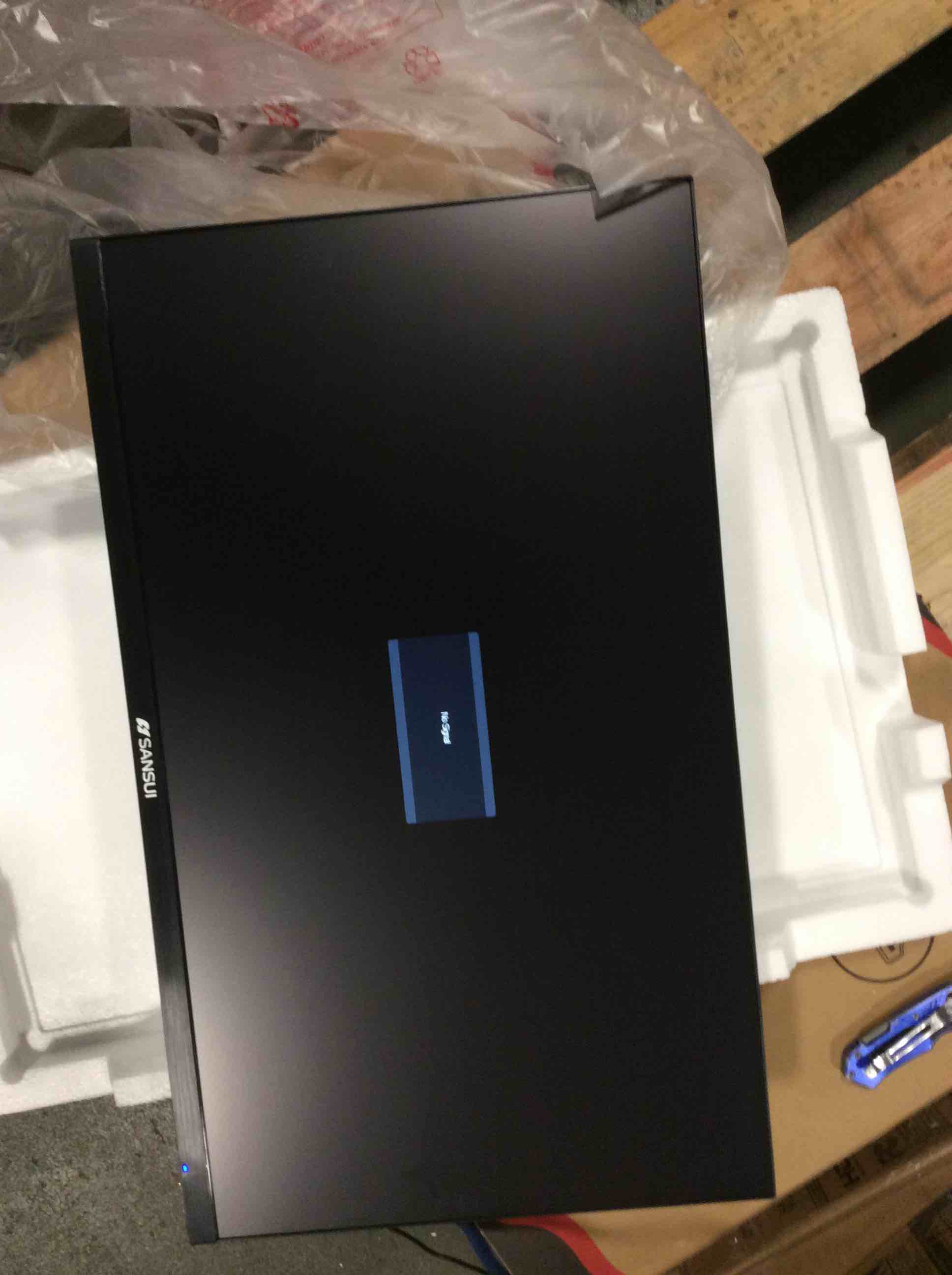 https://s3.amazonaws.com/lotting-images-prod/bidfta/PNK2069622_1738934335276.jpeg