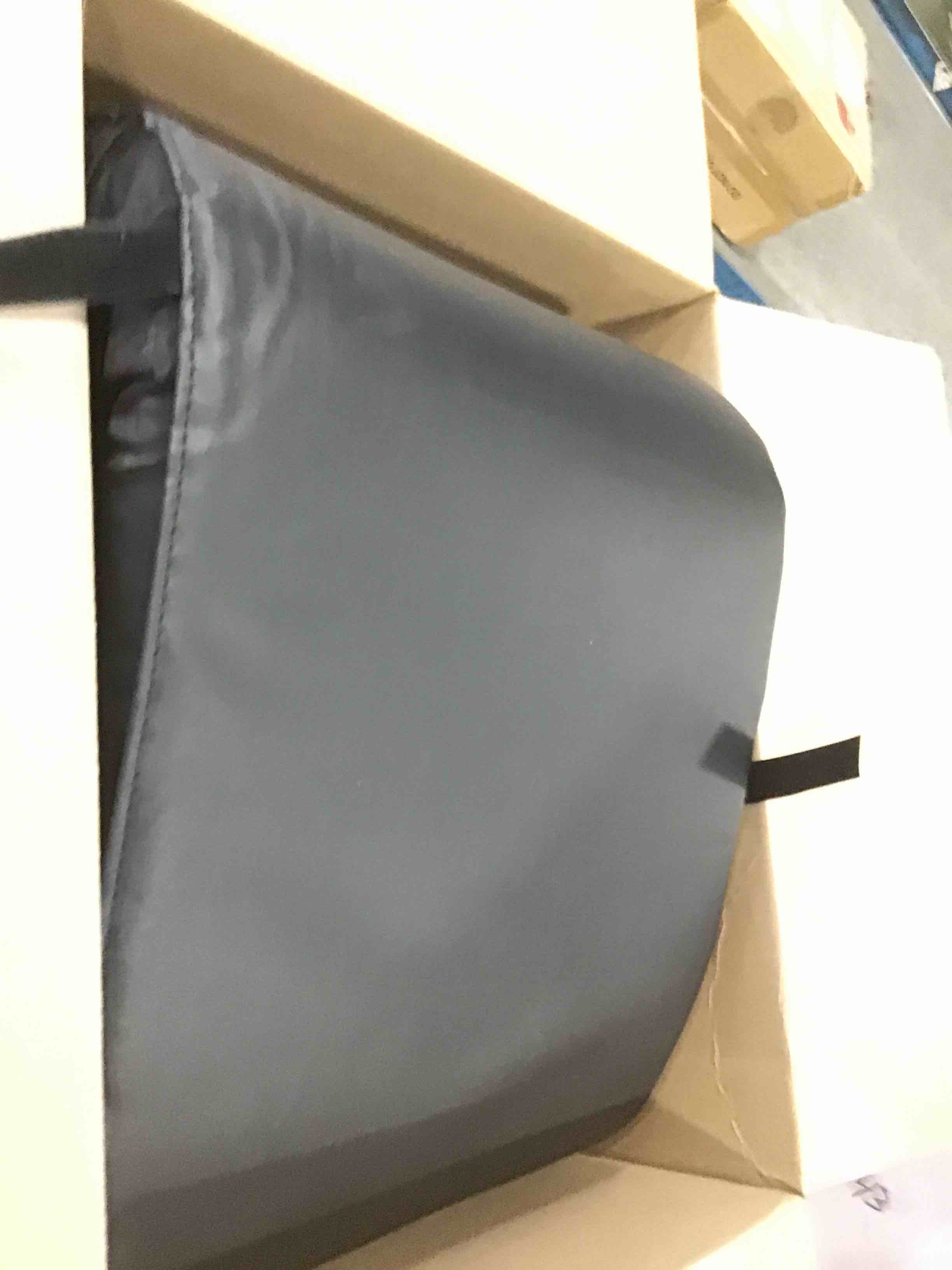 https://s3.amazonaws.com/lotting-images-prod/bidfta/PNK2070032_1738944043253.jpeg