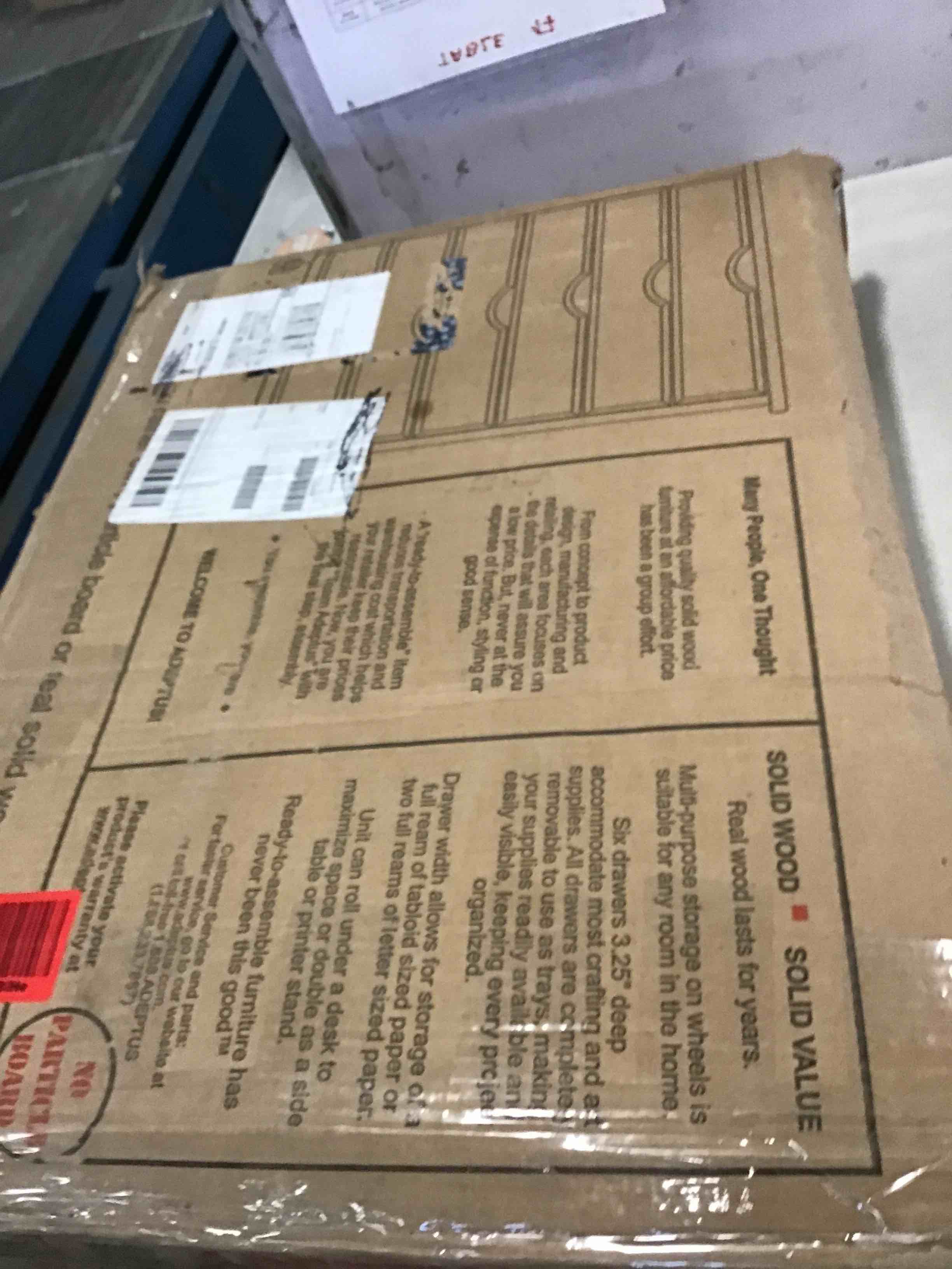 https://s3.amazonaws.com/lotting-images-prod/bidfta/PNK2070110_1738953811190.jpeg