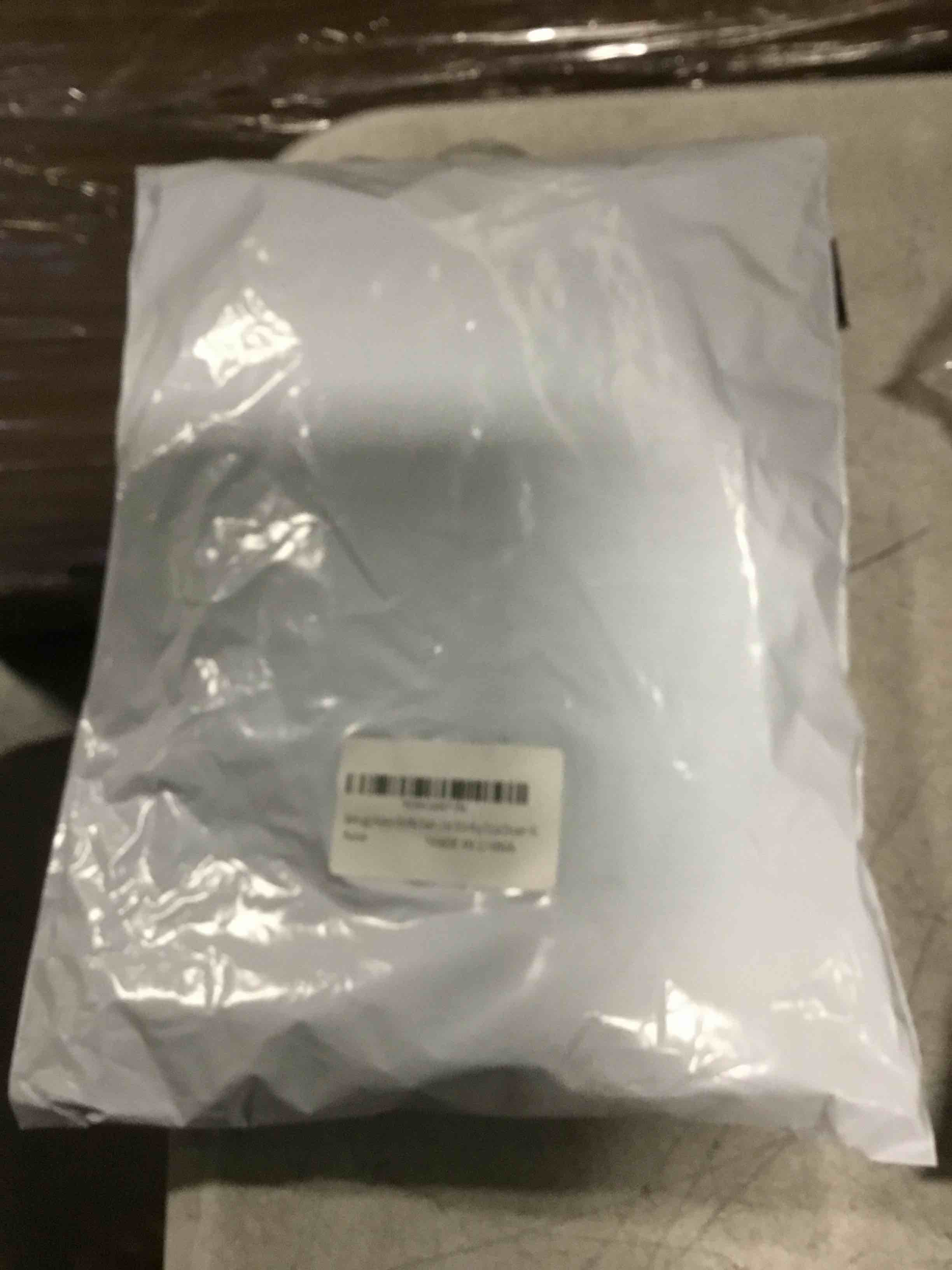 https://s3.amazonaws.com/lotting-images-prod/bidfta/PNK2072300_1737118382563.jpeg