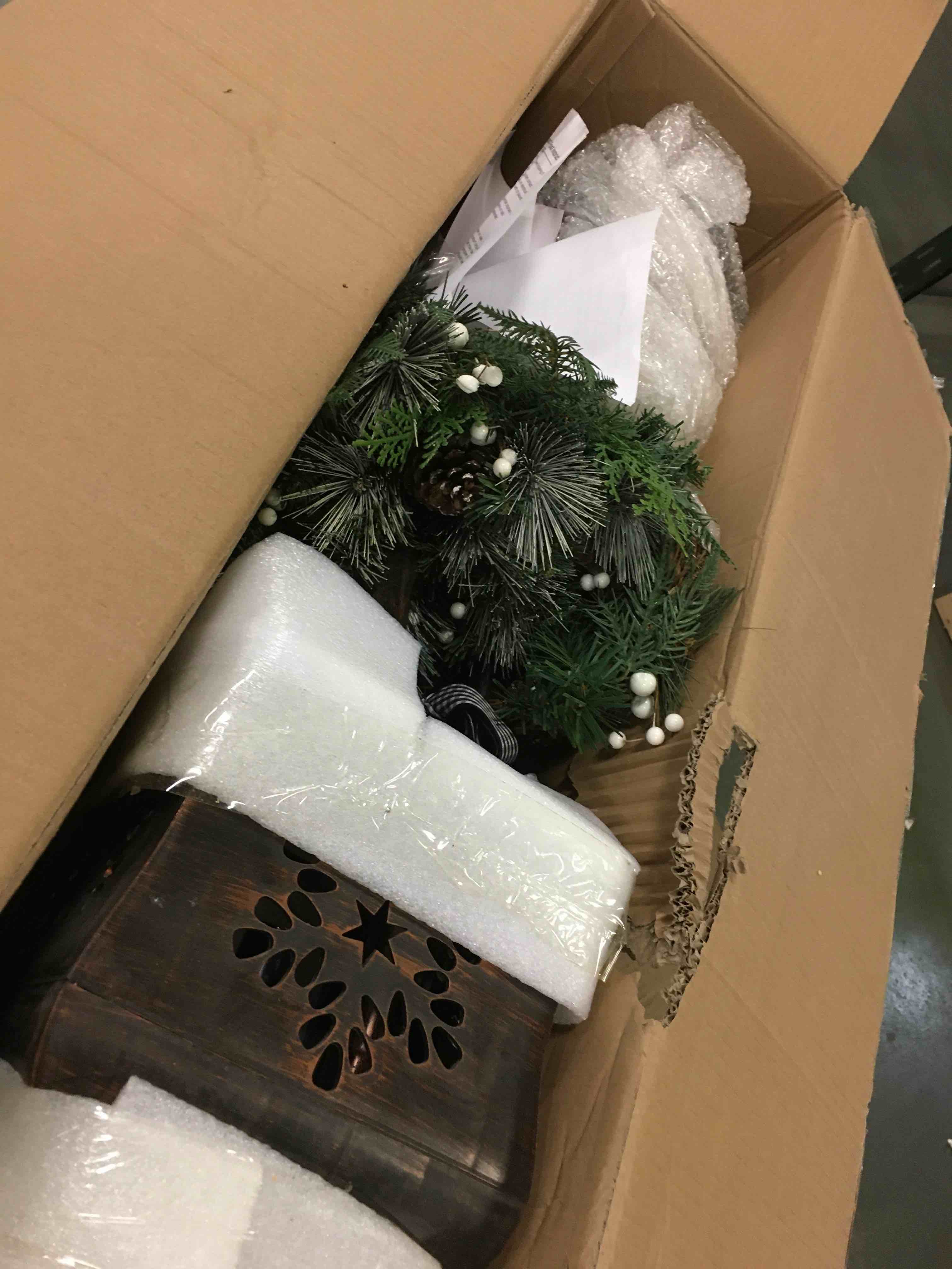 https://s3.amazonaws.com/lotting-images-prod/bidfta/PNK2074372_1737116236989.jpeg