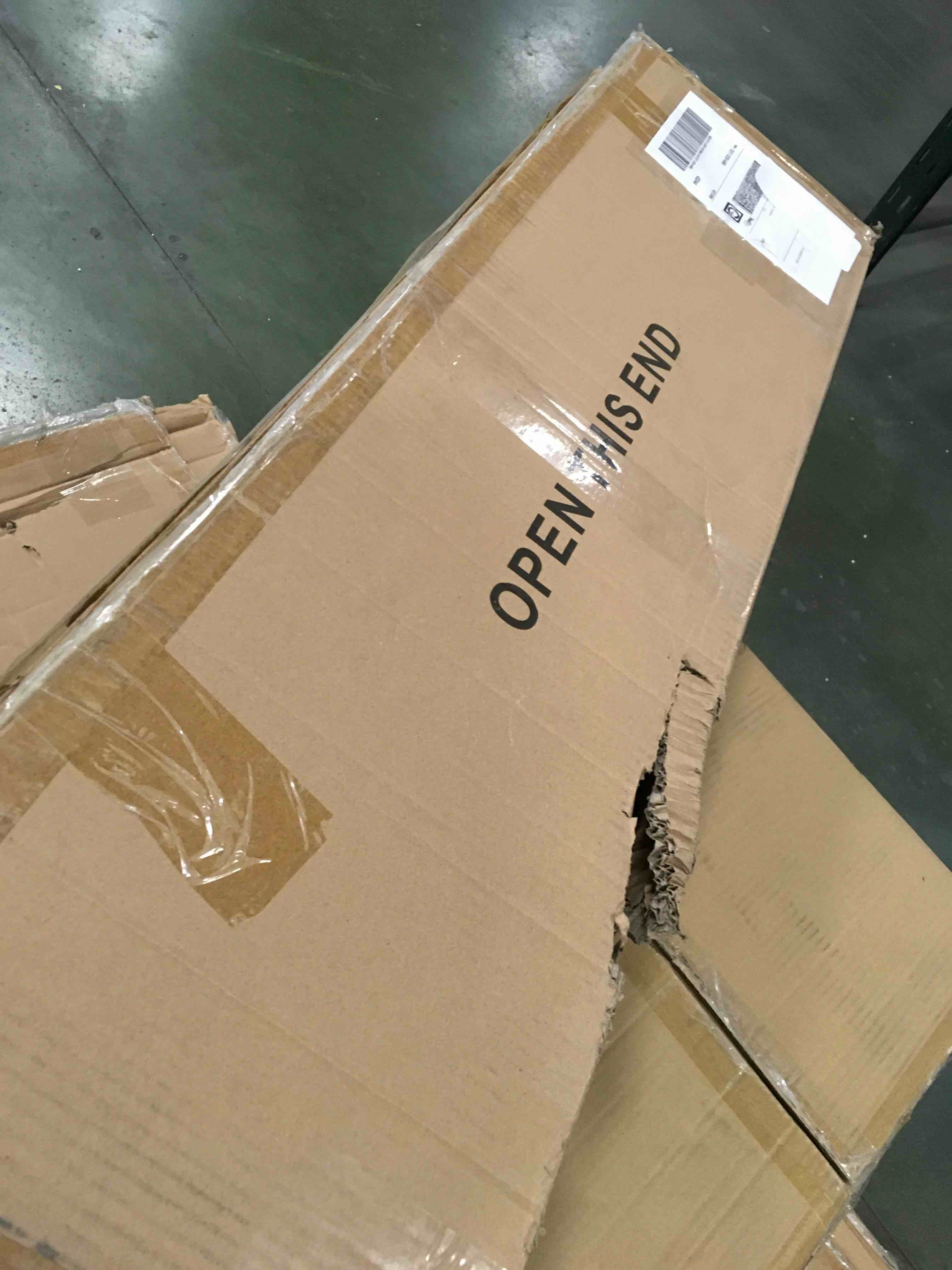 https://s3.amazonaws.com/lotting-images-prod/bidfta/PNK2074372_1737116258375.jpeg
