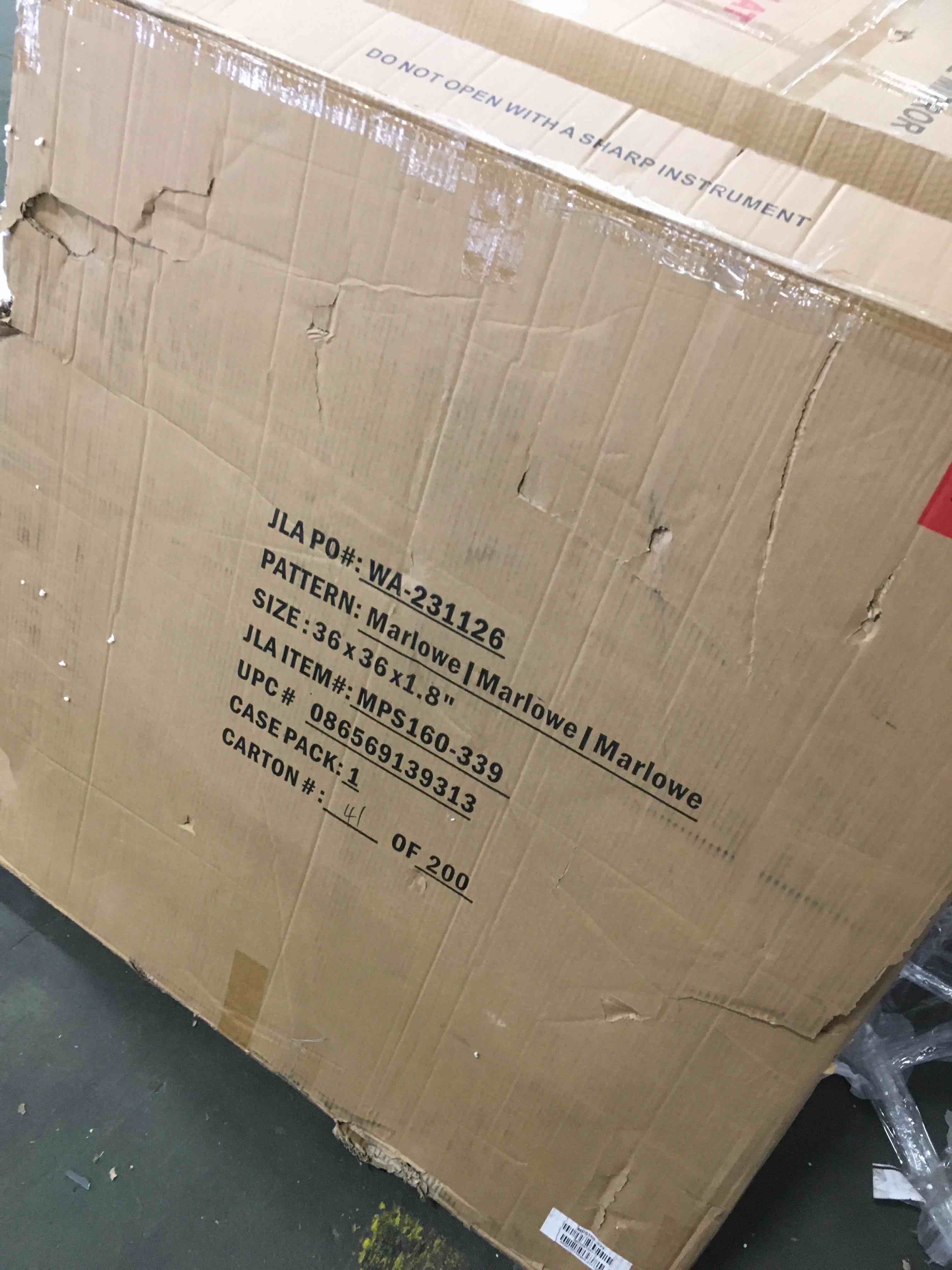 https://s3.amazonaws.com/lotting-images-prod/bidfta/PNK2074652_1737473425062.jpeg