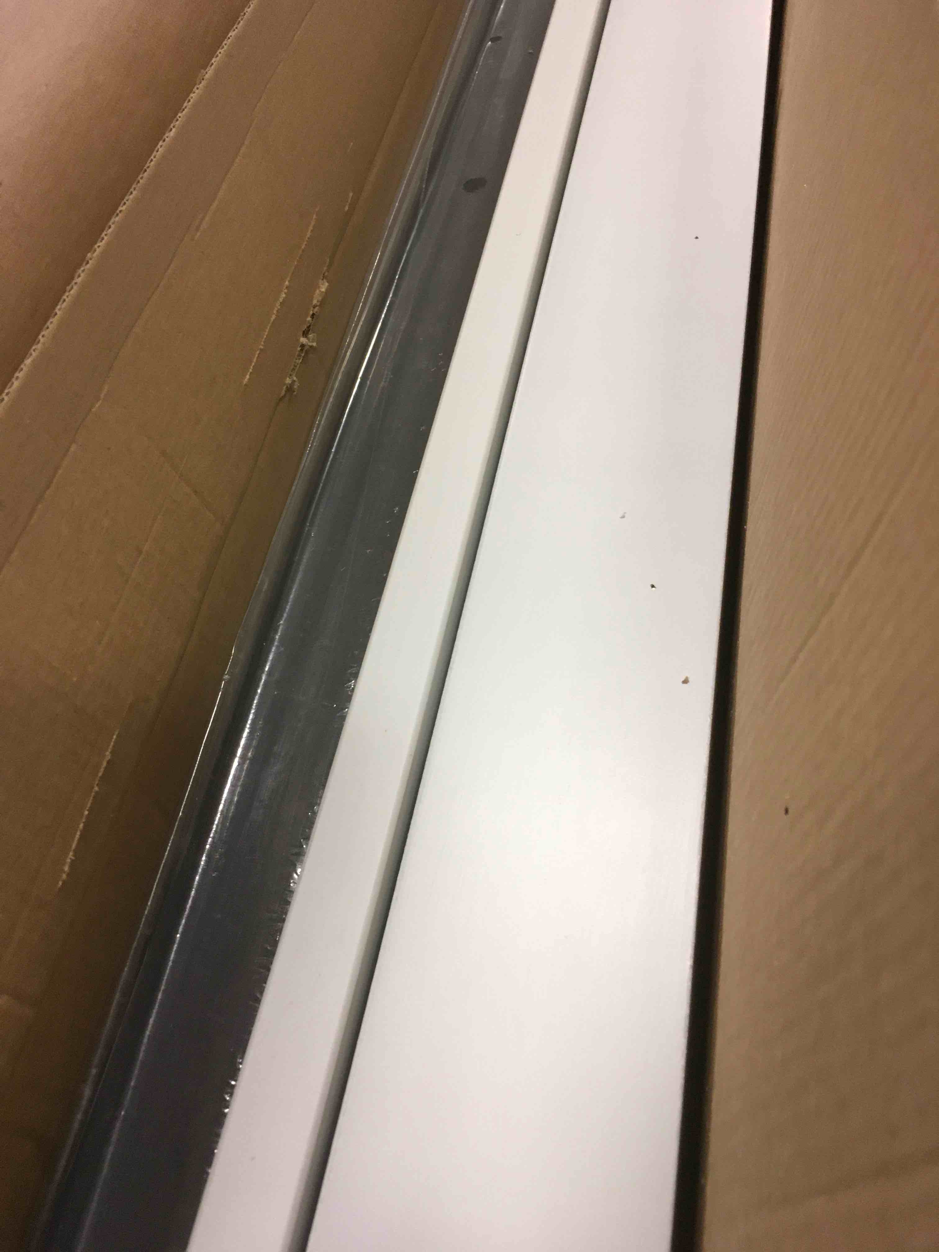 https://s3.amazonaws.com/lotting-images-prod/bidfta/PNK2074740_1737553891666.jpeg