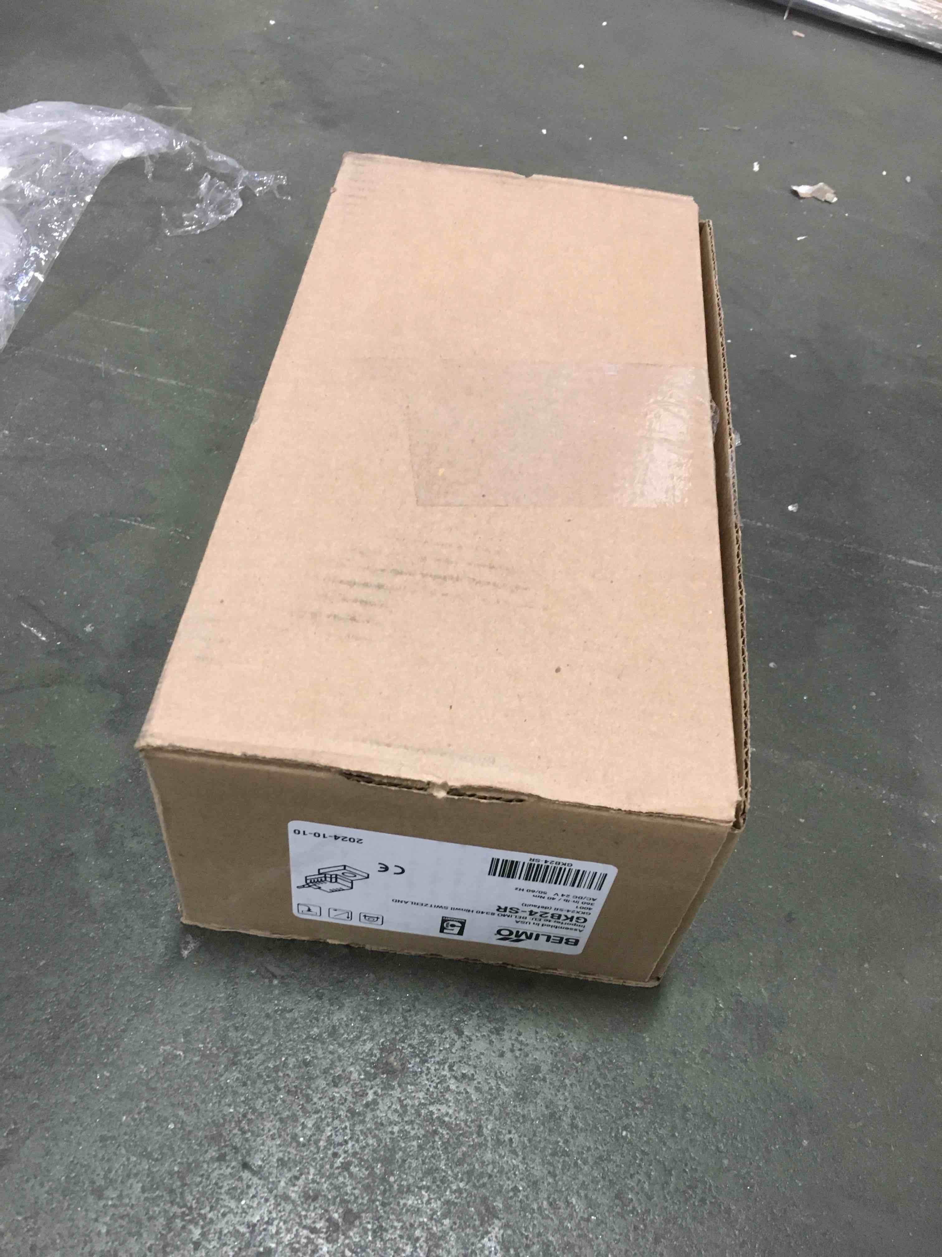 https://s3.amazonaws.com/lotting-images-prod/bidfta/PNK2075260_1738158392371.jpeg