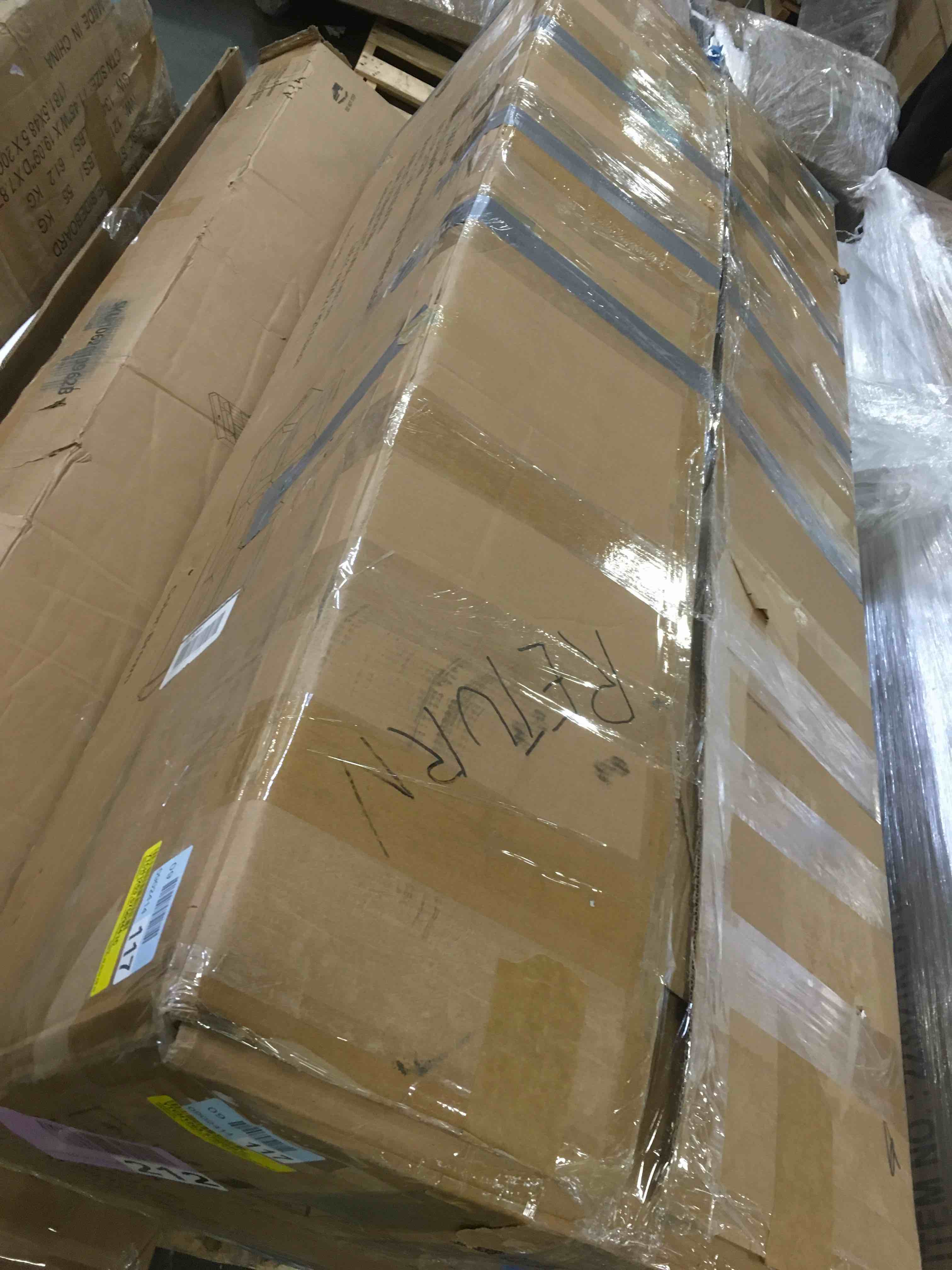 https://s3.amazonaws.com/lotting-images-prod/bidfta/PNK2075858_1738871093309.jpeg