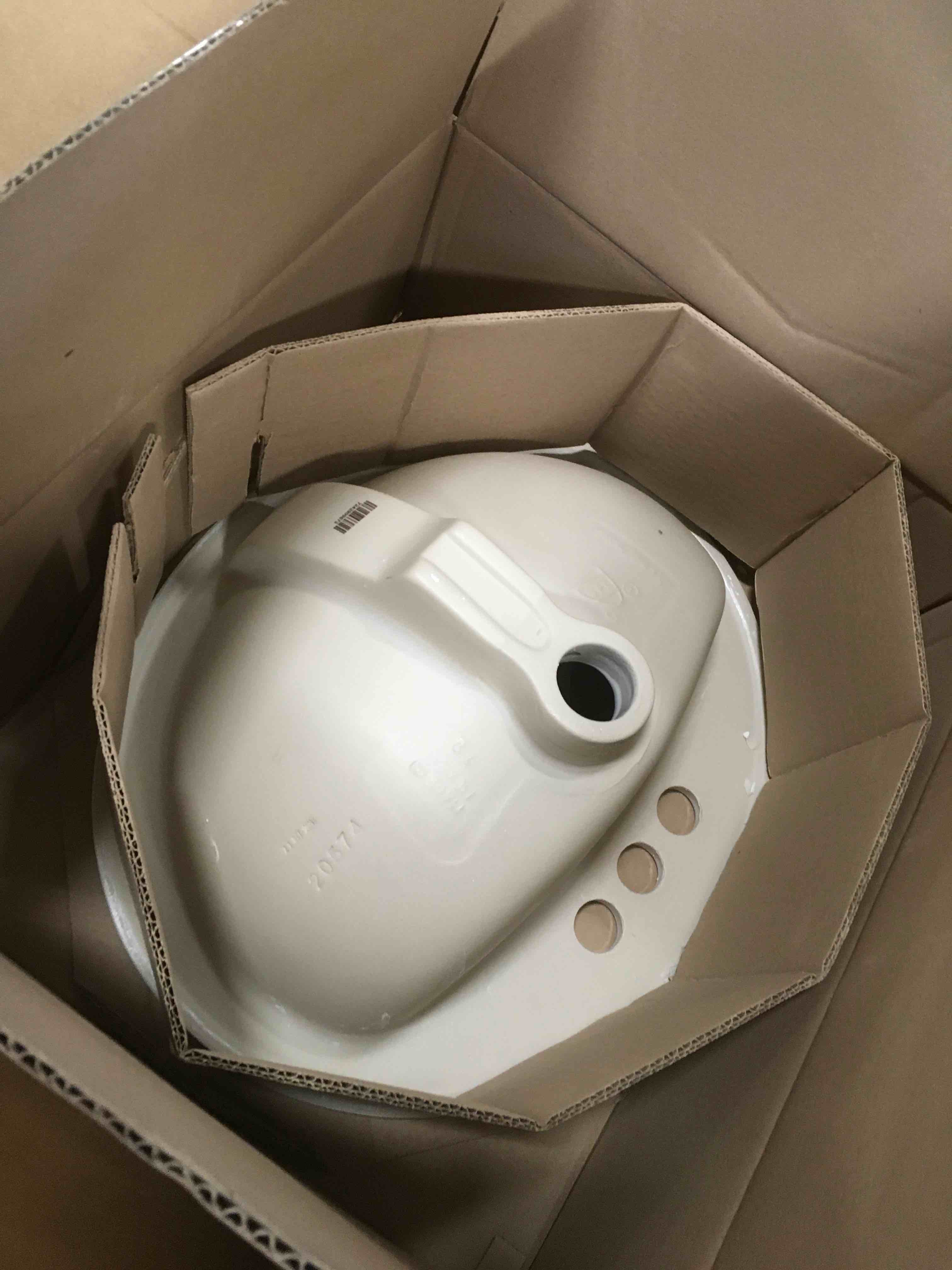 https://s3.amazonaws.com/lotting-images-prod/bidfta/PNK2076163_1739374152996.jpeg