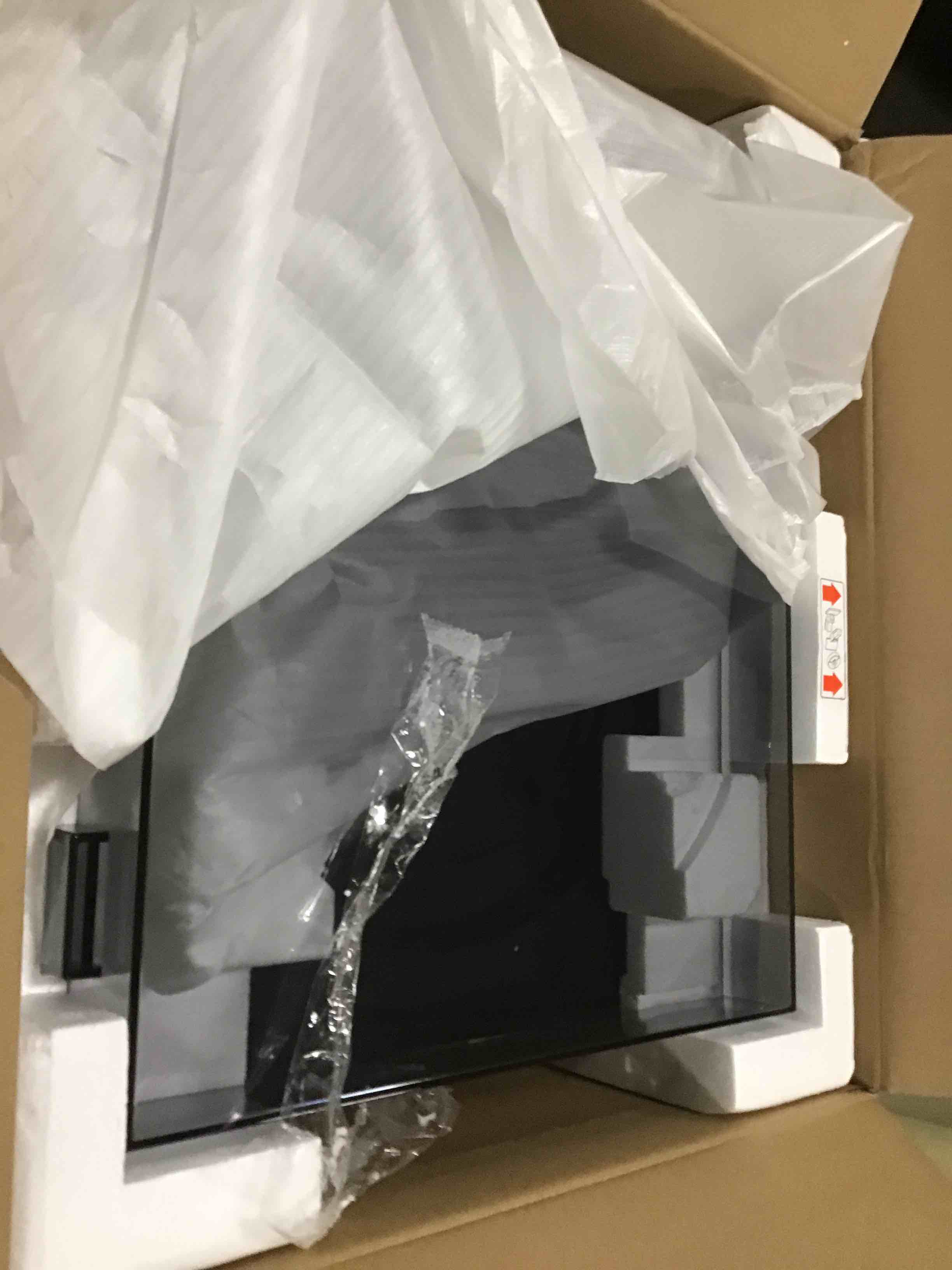 https://s3.amazonaws.com/lotting-images-prod/bidfta/PNK2077457_1736944766739.jpeg