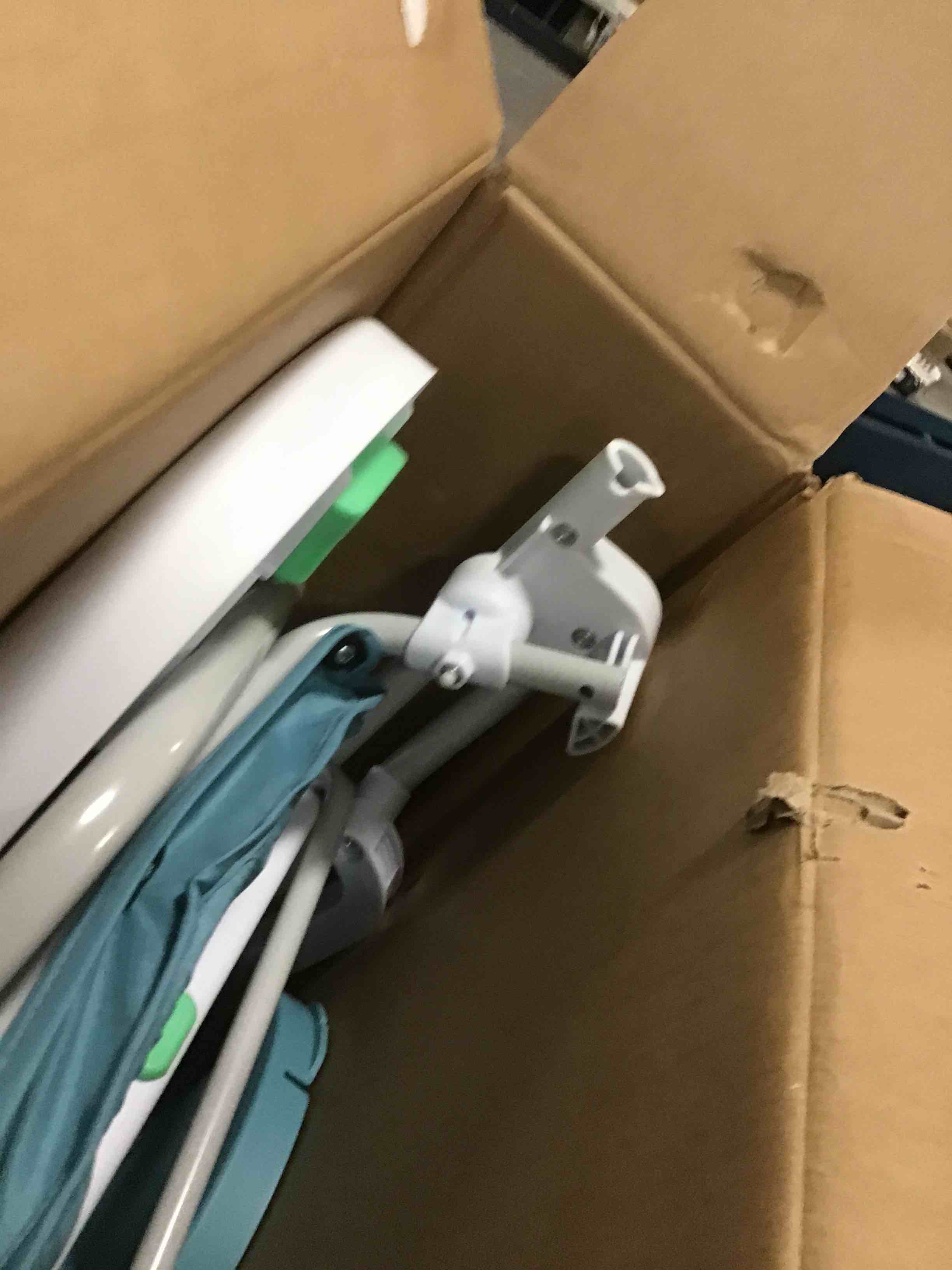 https://s3.amazonaws.com/lotting-images-prod/bidfta/PNK2077532_1736949364897.jpeg