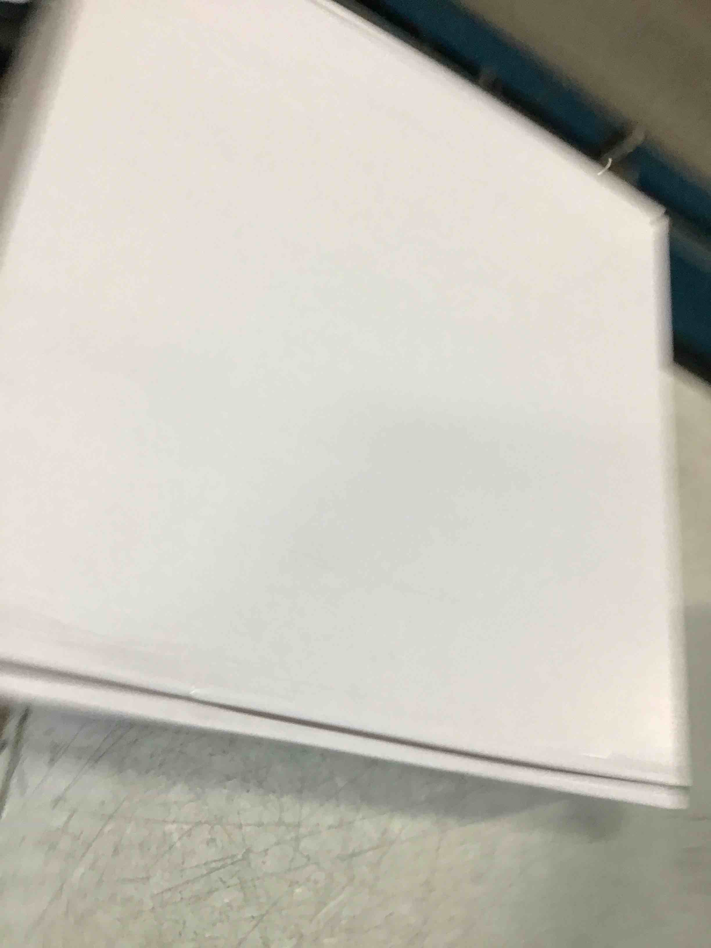 https://s3.amazonaws.com/lotting-images-prod/bidfta/PNK2078139_1737048140274.jpeg