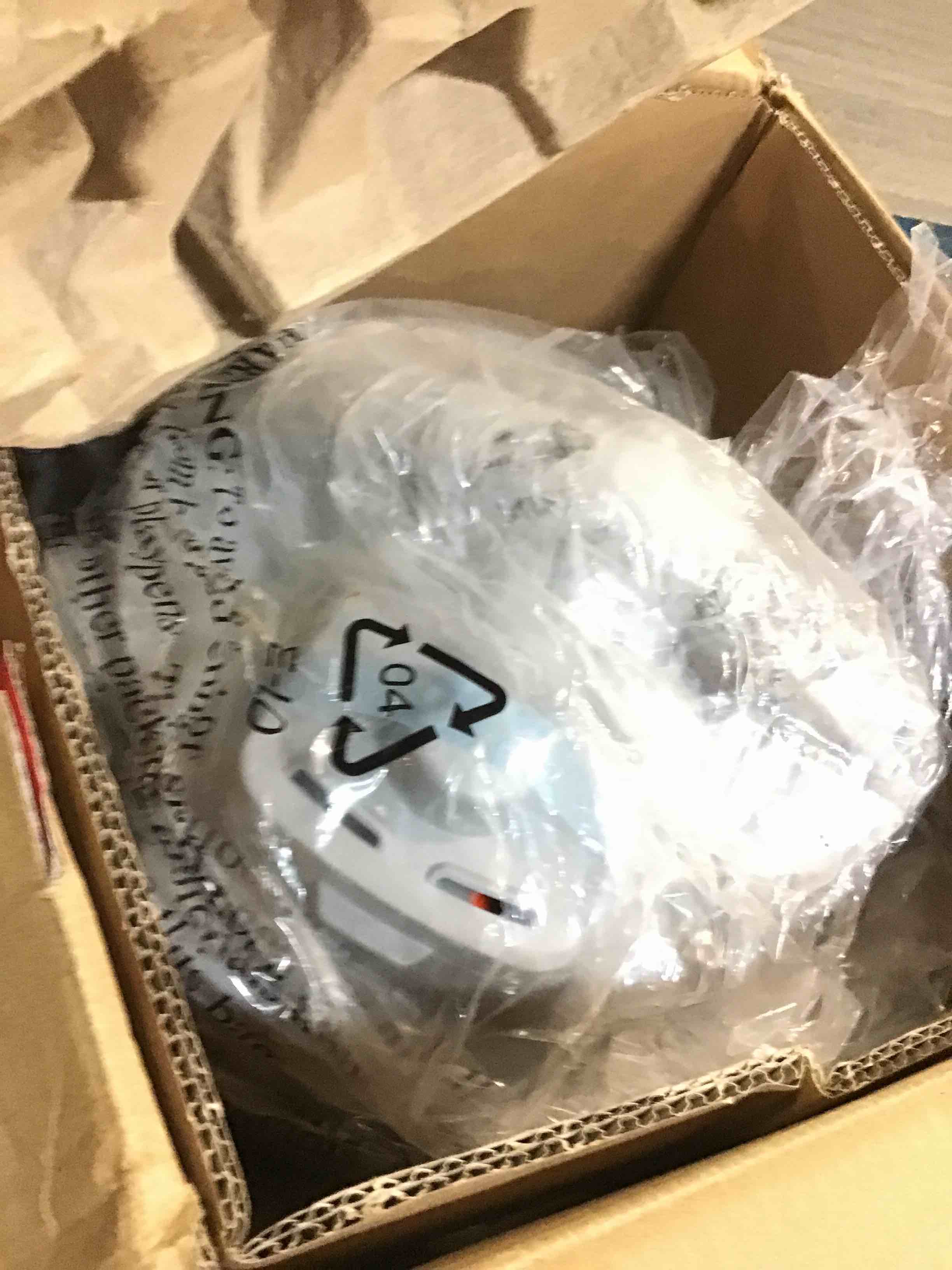 https://s3.amazonaws.com/lotting-images-prod/bidfta/PNK2078343_1737059819124.jpeg