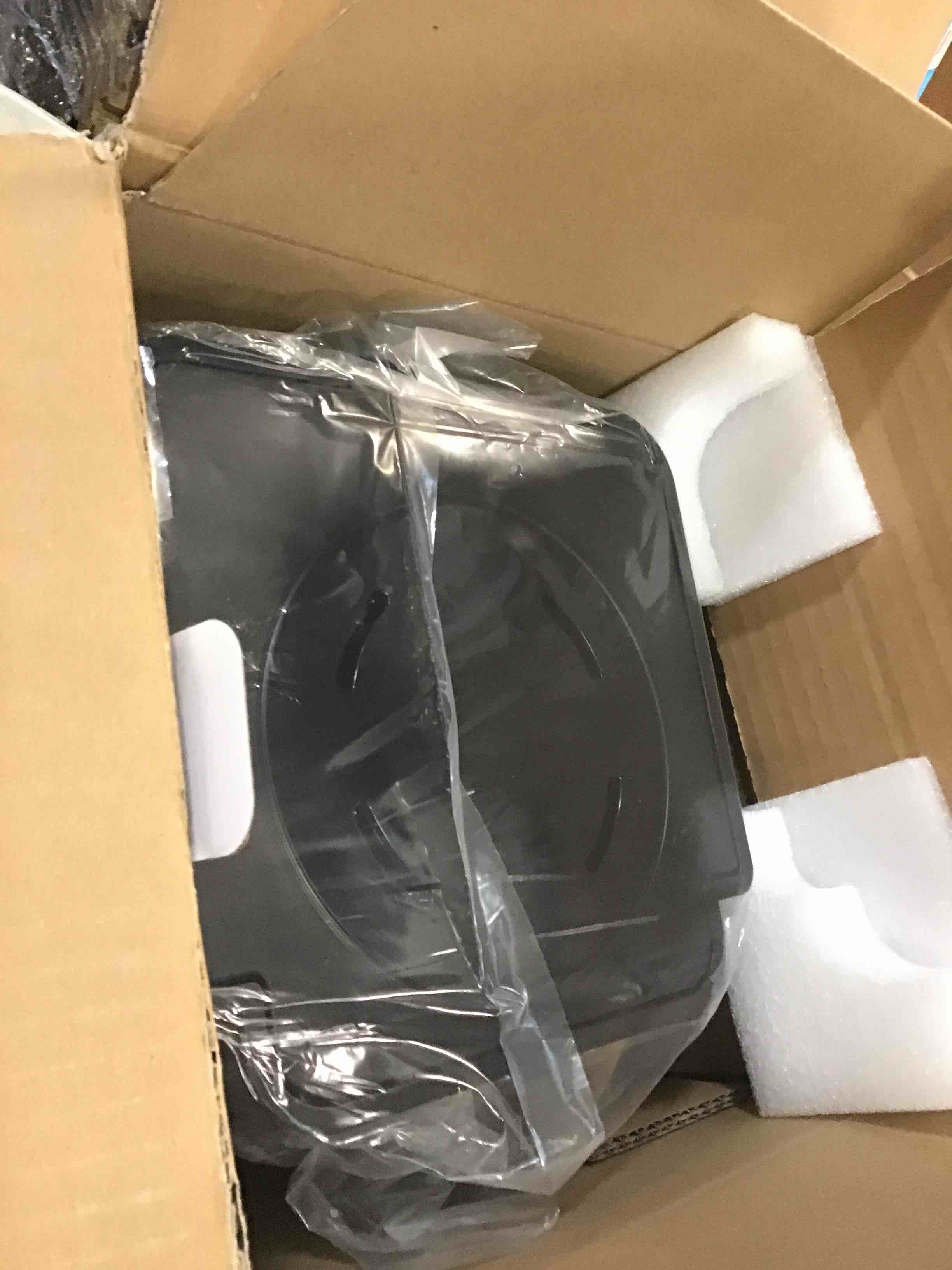 https://s3.amazonaws.com/lotting-images-prod/bidfta/PNK2078668_1737138375531.jpeg