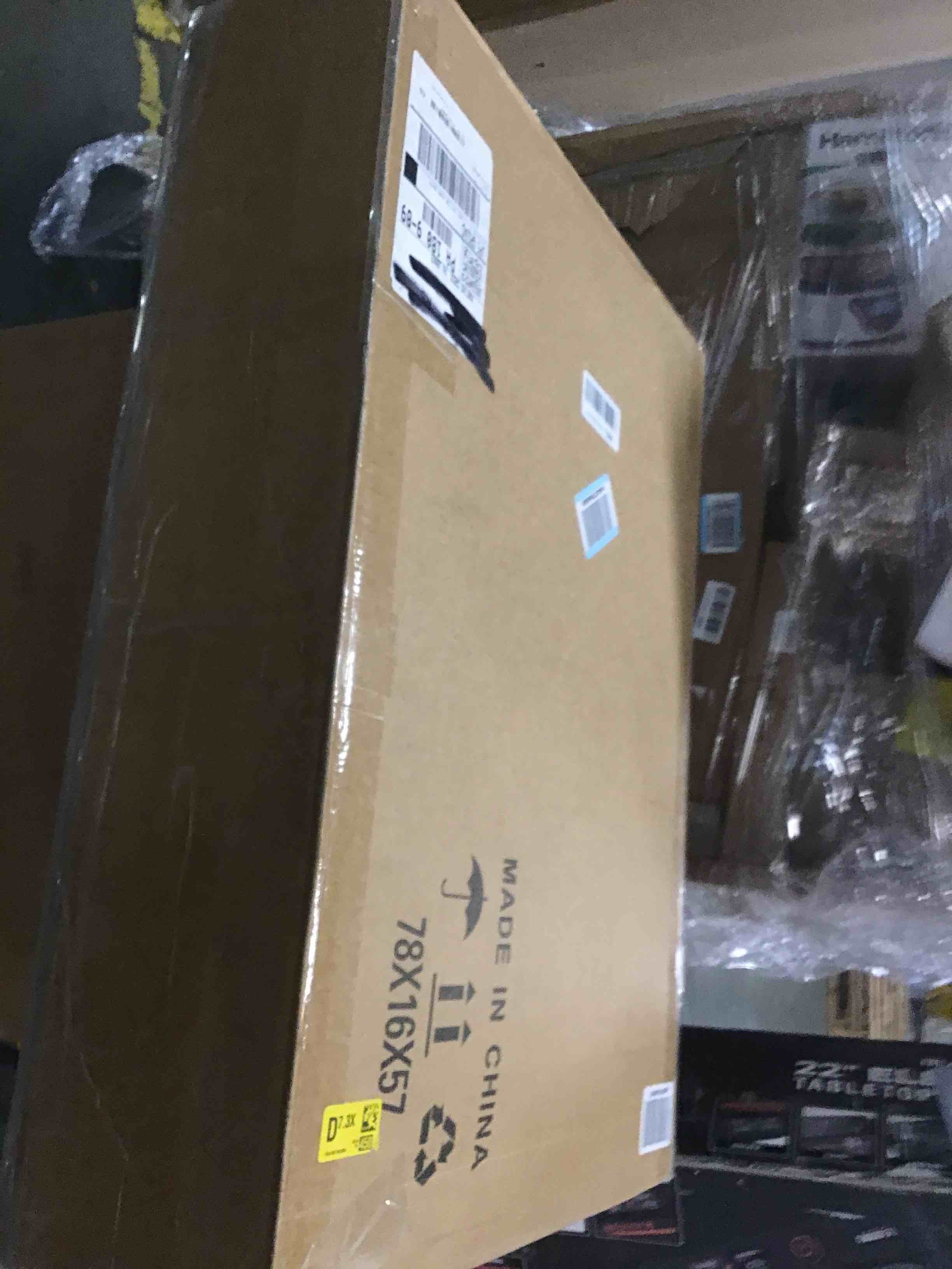 https://s3.amazonaws.com/lotting-images-prod/bidfta/PNK2079470_1737469653404.jpeg