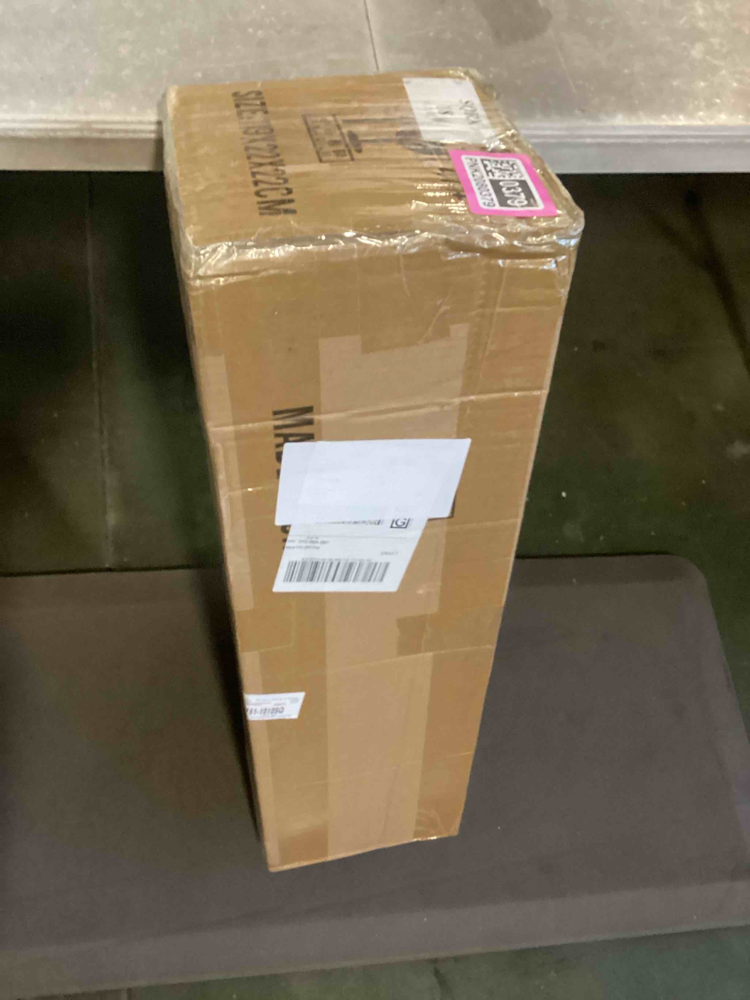 https://s3.amazonaws.com/lotting-images-prod/bidfta/PNK2080379_1738156039187.jpeg