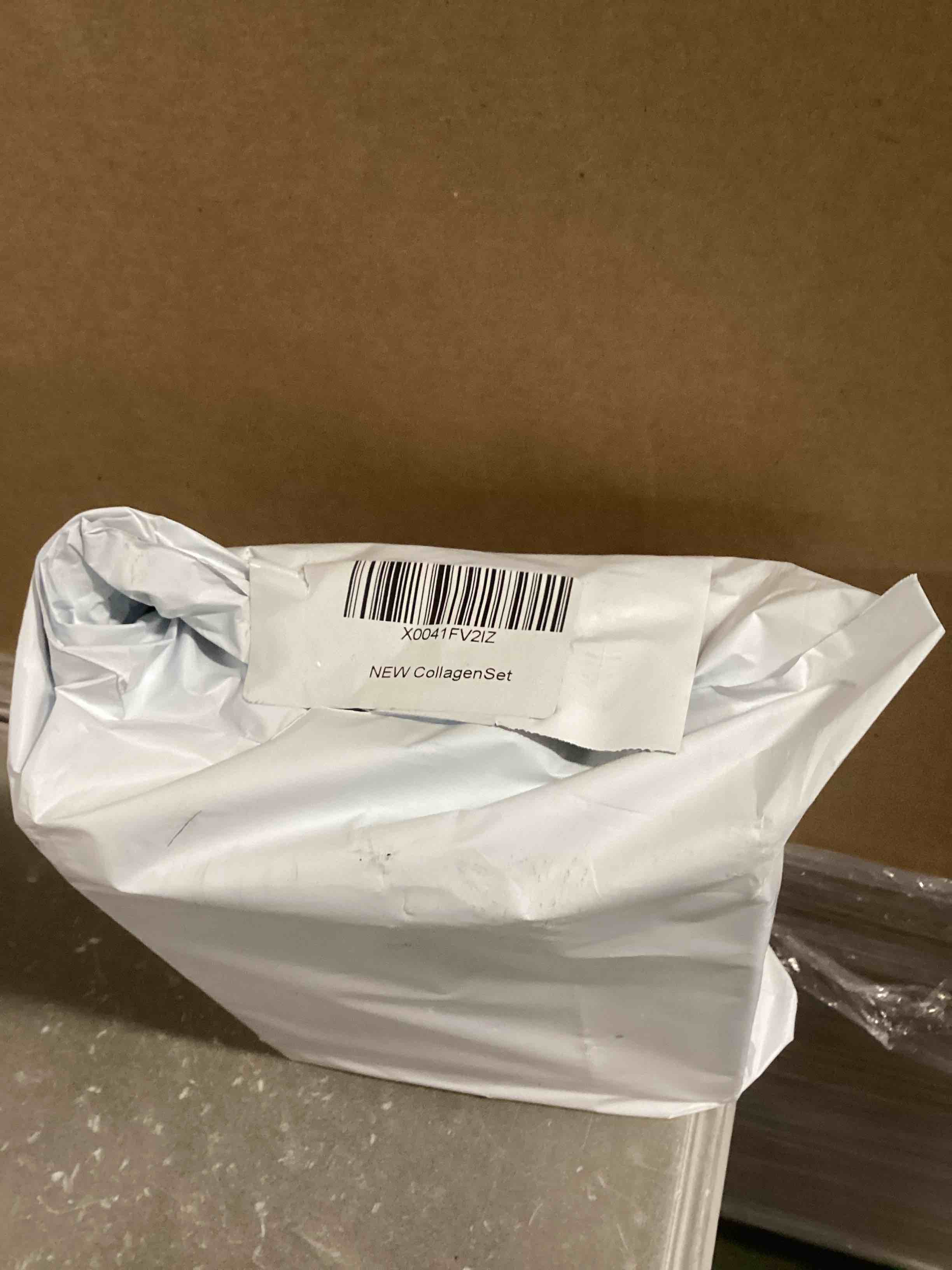 https://s3.amazonaws.com/lotting-images-prod/bidfta/PNK2080705_1738264889812.jpeg