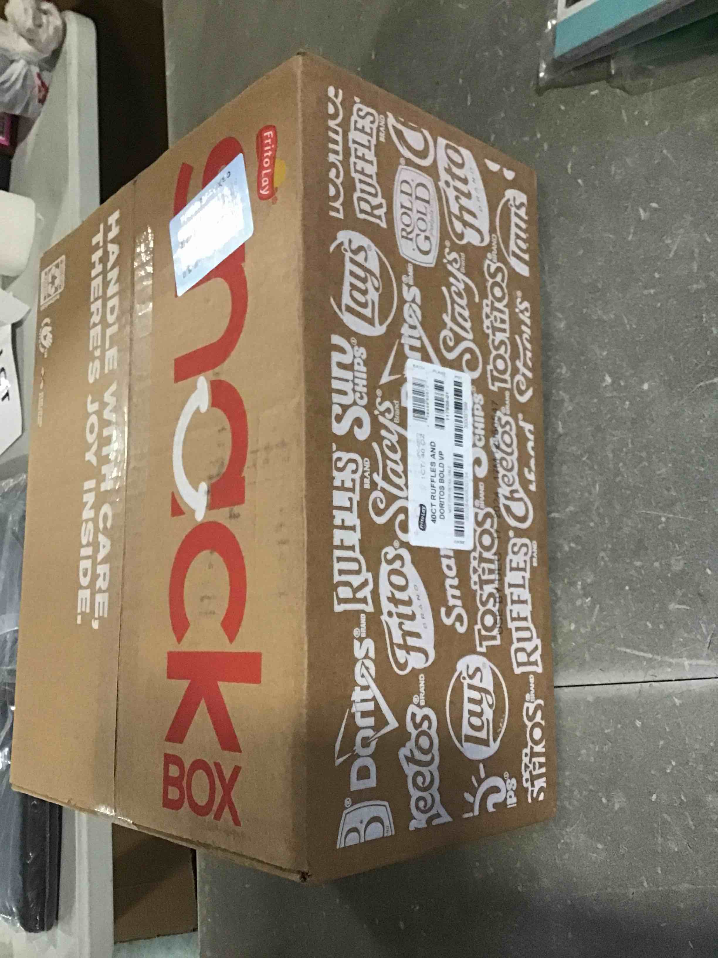 https://s3.amazonaws.com/lotting-images-prod/bidfta/PNK2080873_1738676587322.jpeg