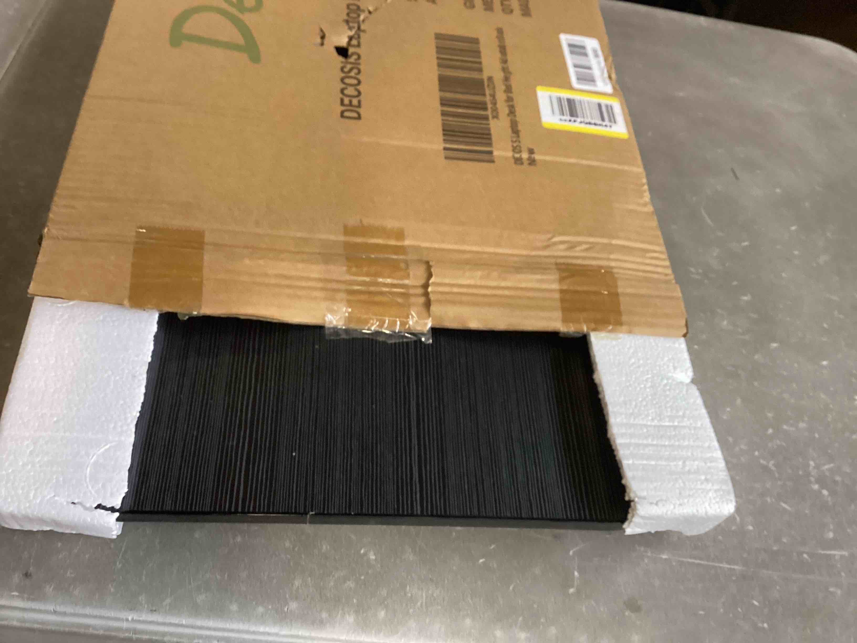 https://s3.amazonaws.com/lotting-images-prod/bidfta/PNK2081875_1739290984919.jpeg