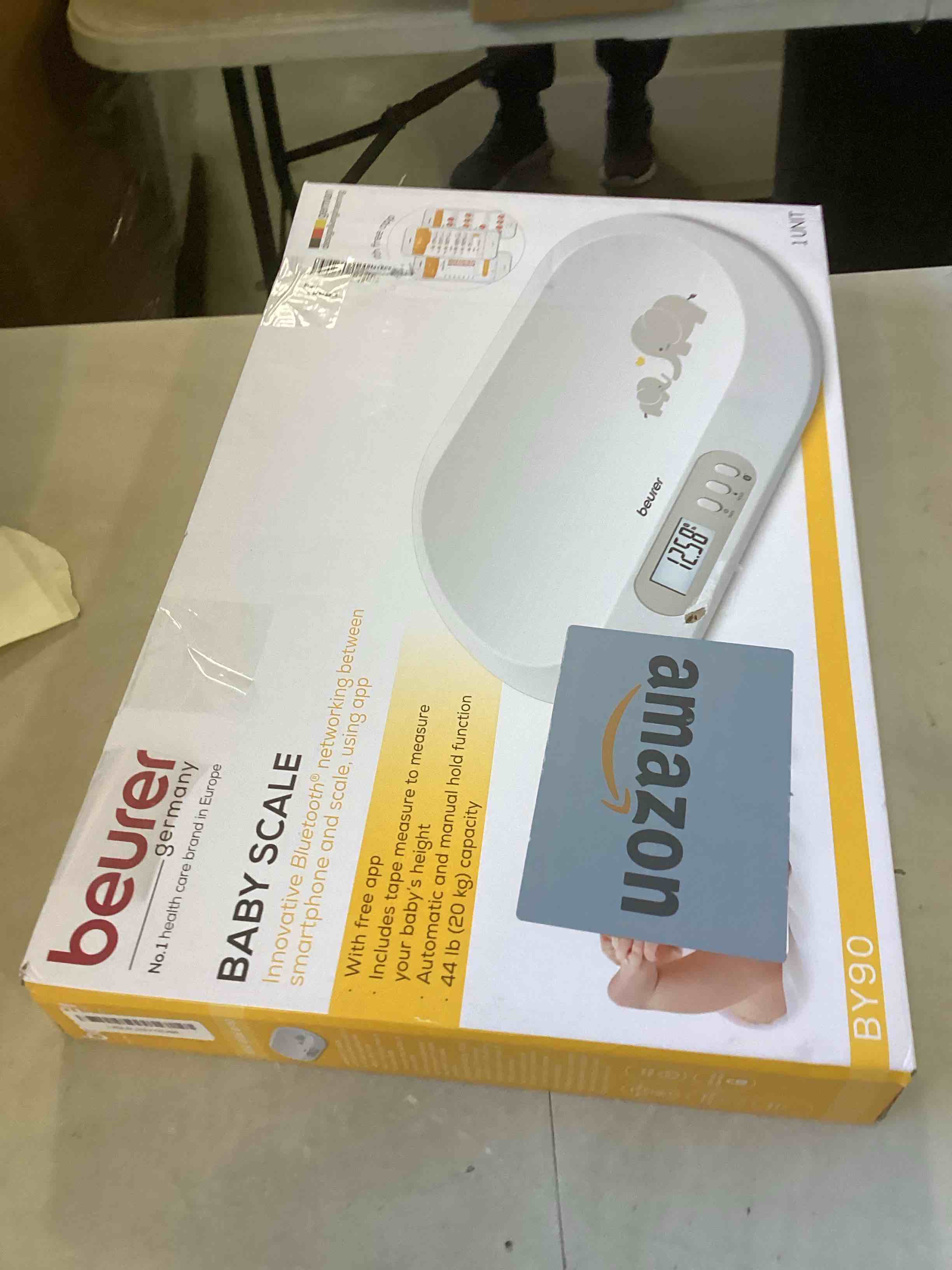https://s3.amazonaws.com/lotting-images-prod/bidfta/PNK2083122_1738082317076.jpeg