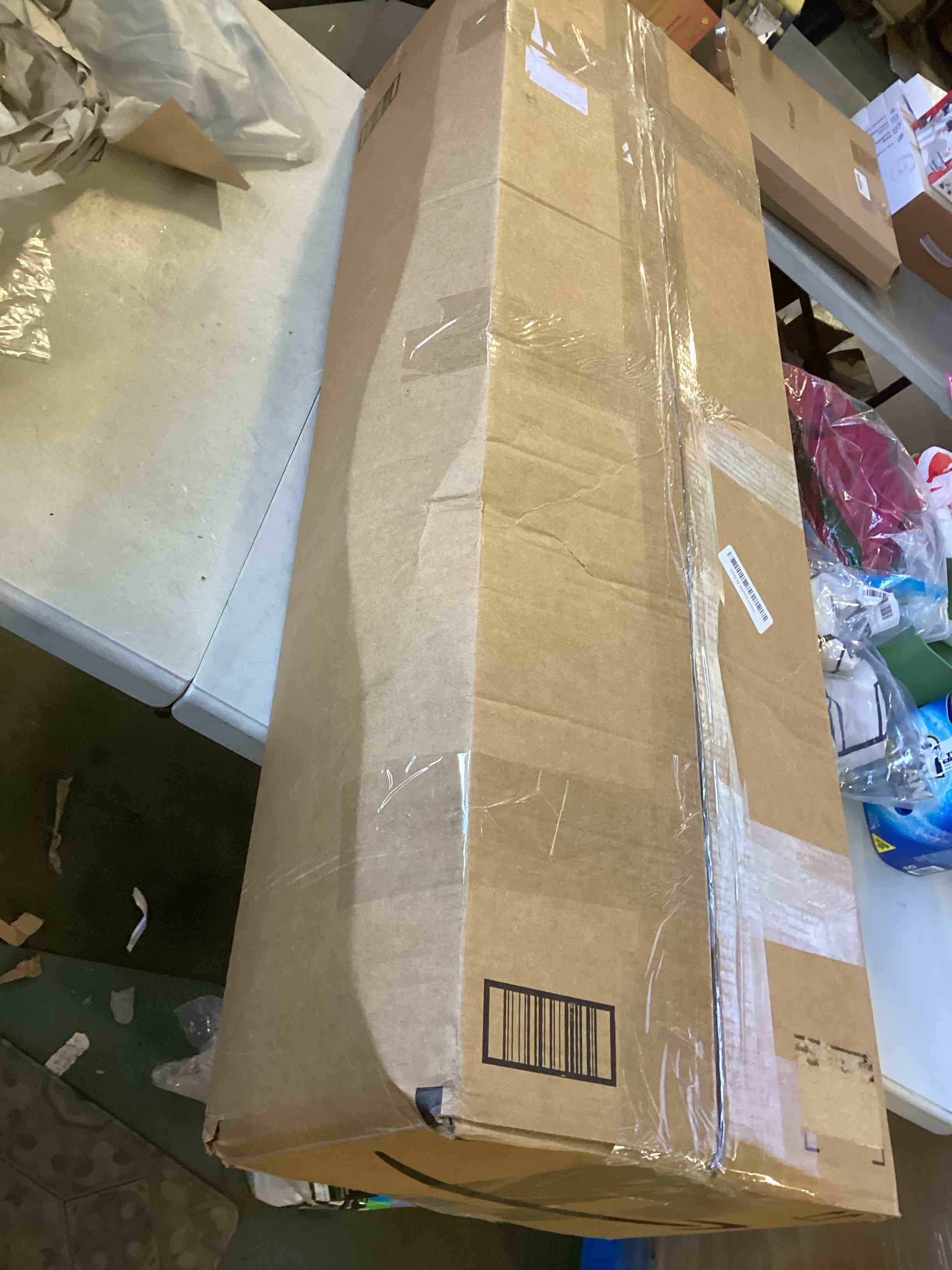 https://s3.amazonaws.com/lotting-images-prod/bidfta/PNK2083133_1738086576834.jpeg