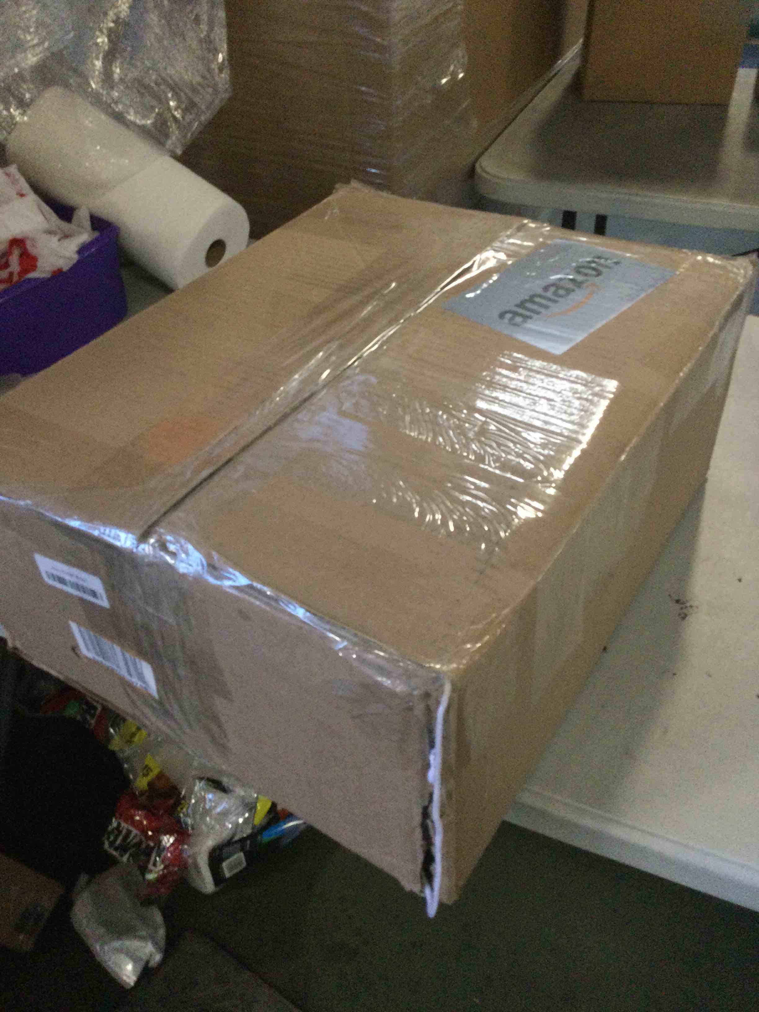 https://s3.amazonaws.com/lotting-images-prod/bidfta/PNK2083343_1738162569448.jpeg