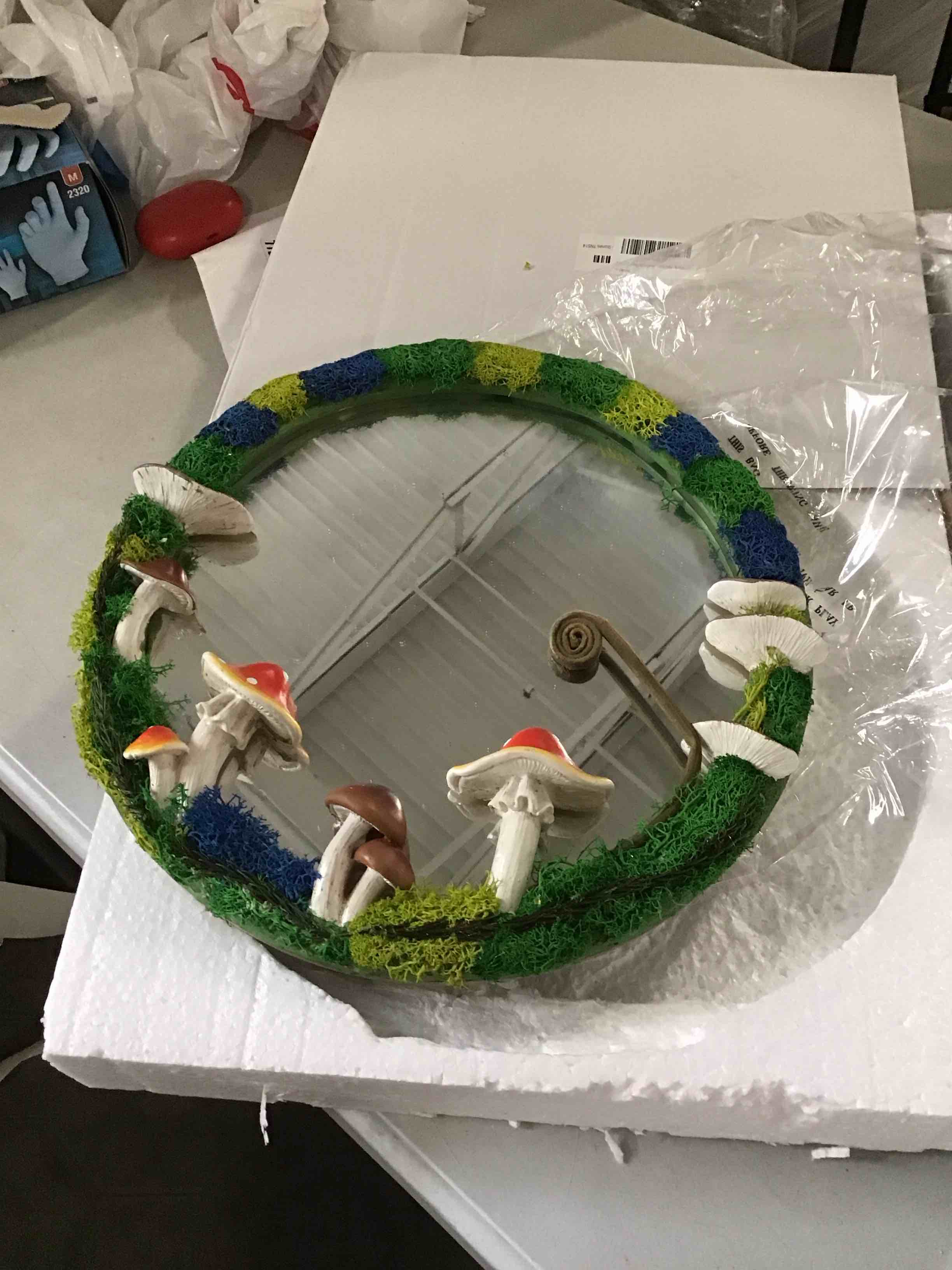 https://s3.amazonaws.com/lotting-images-prod/bidfta/PNK2083588_1738261619653.jpeg