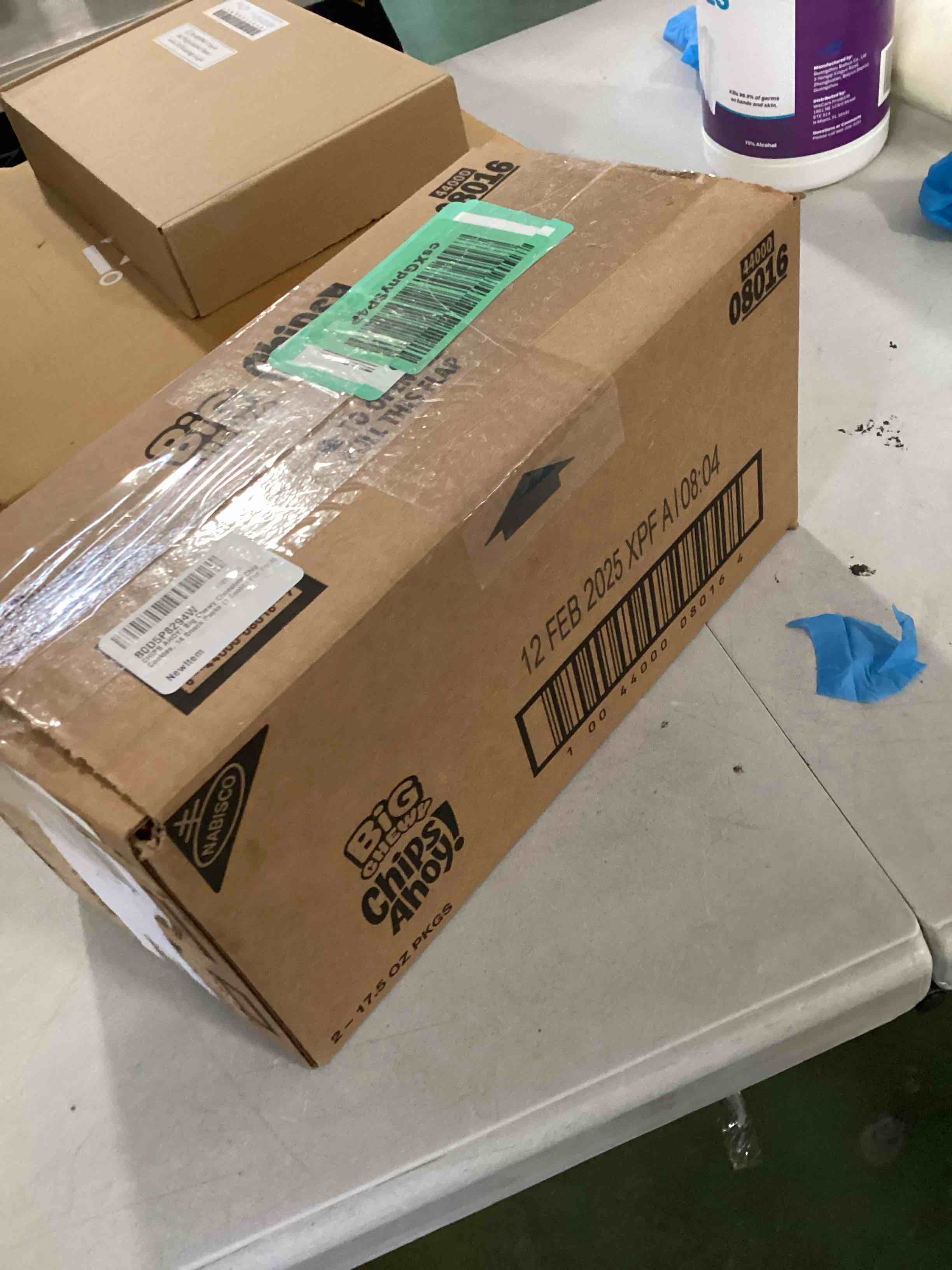 https://s3.amazonaws.com/lotting-images-prod/bidfta/PNK2084030_1738687299967.jpeg