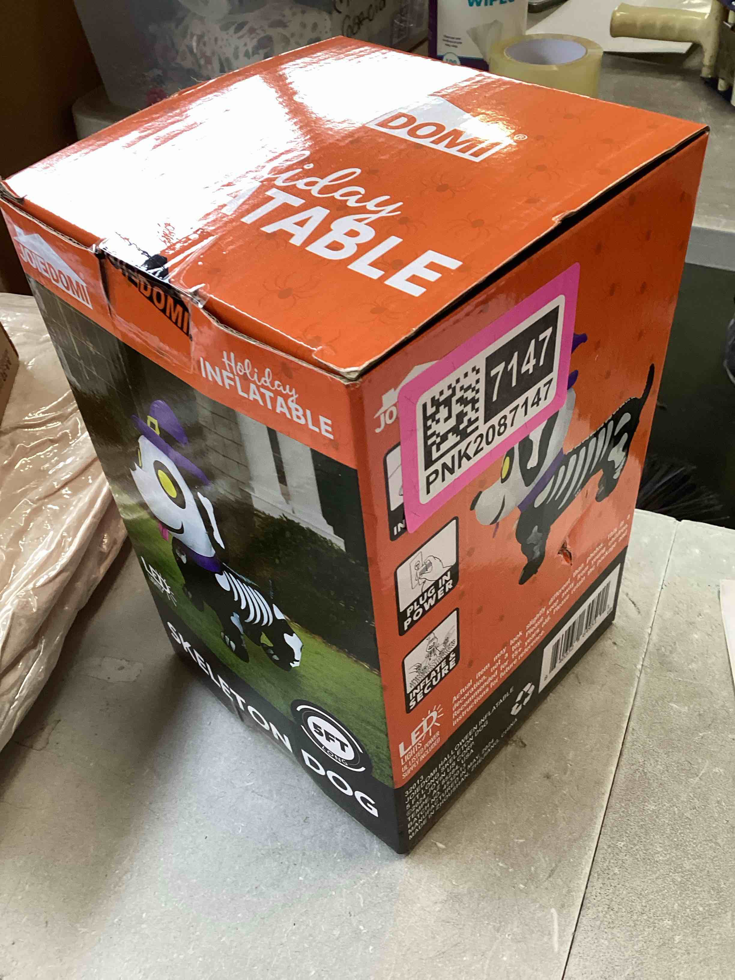 https://s3.amazonaws.com/lotting-images-prod/bidfta/PNK2087147_1738604360050.jpeg