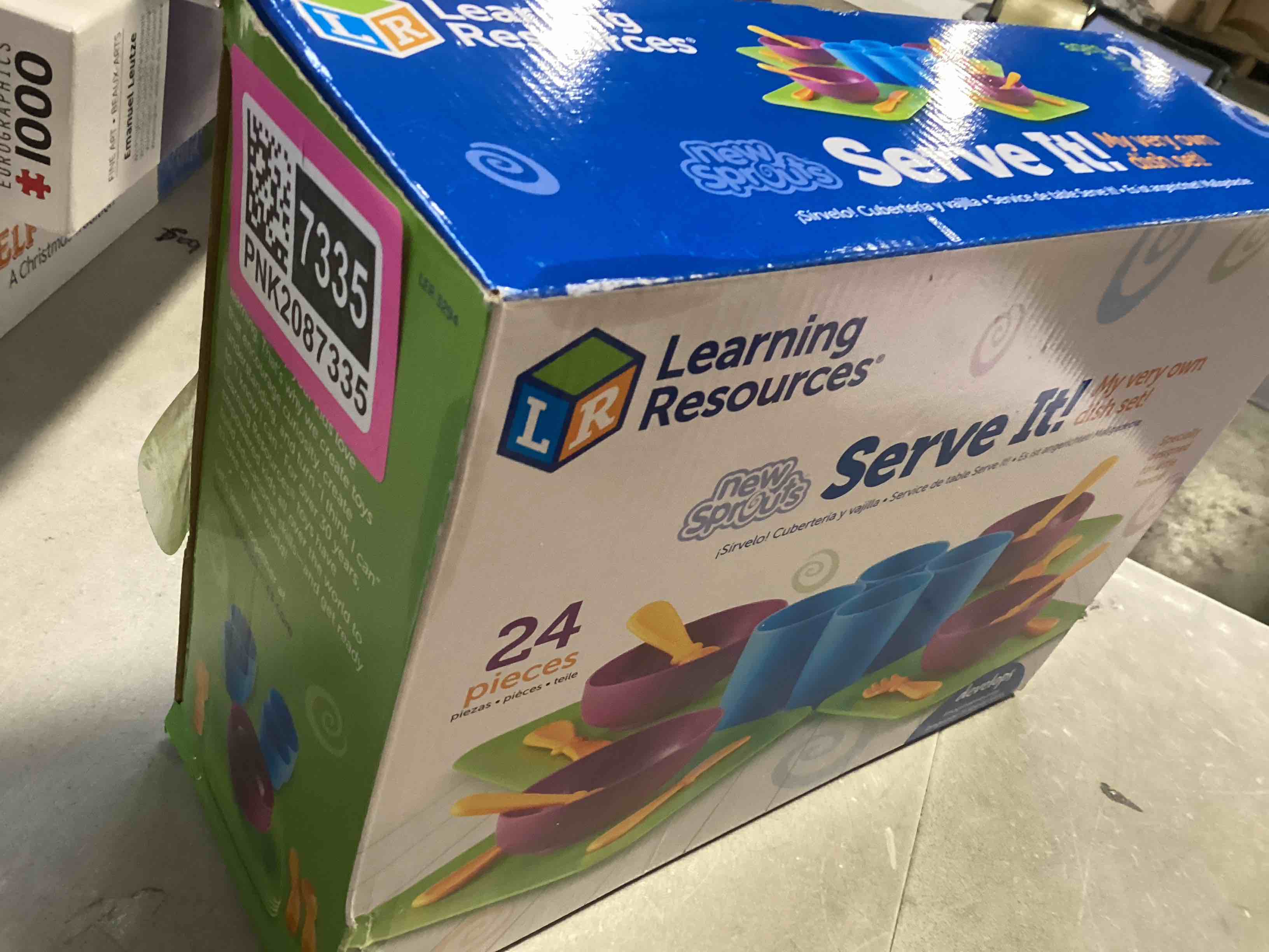 https://s3.amazonaws.com/lotting-images-prod/bidfta/PNK2087335_1738682862666.jpeg