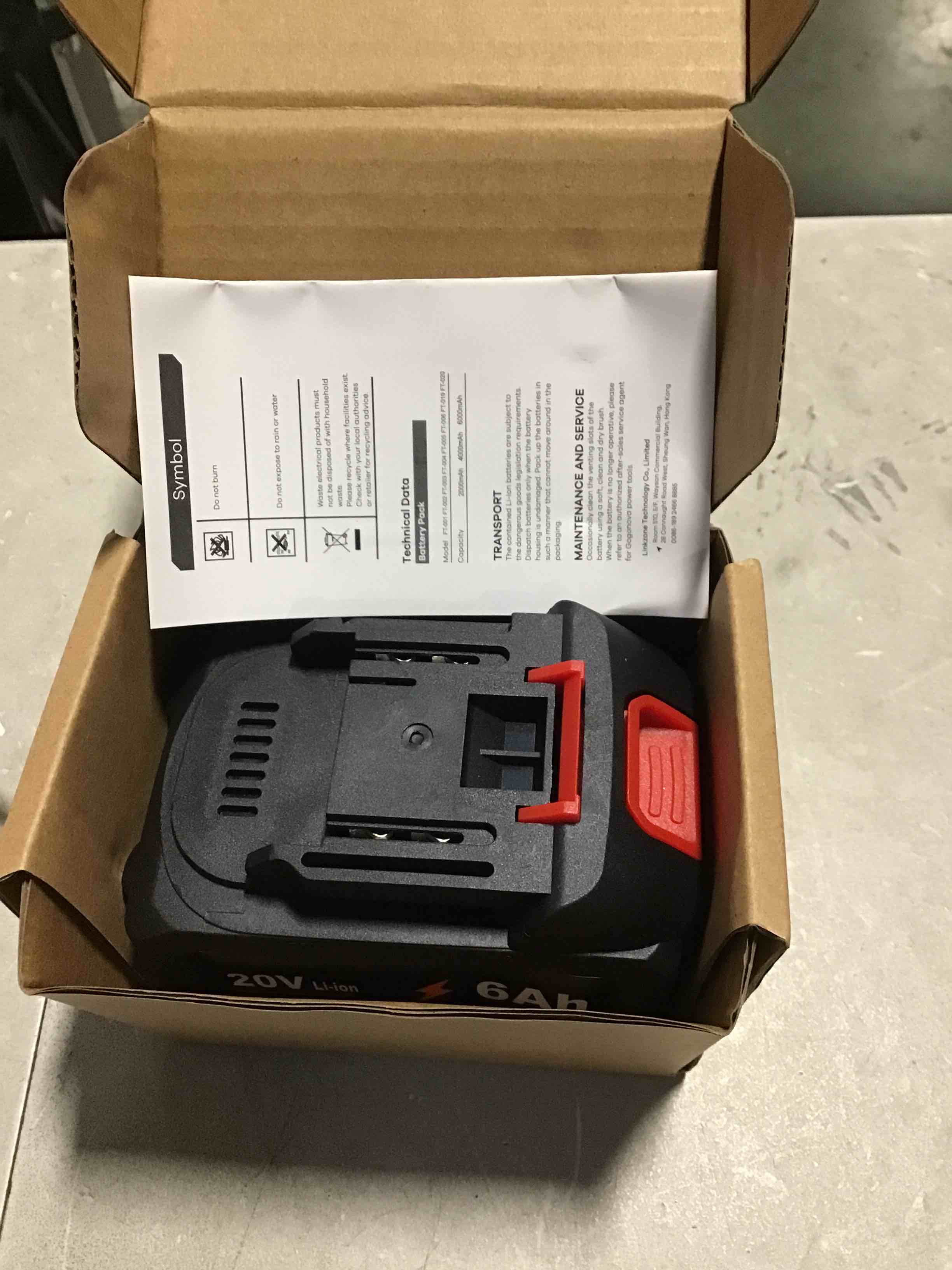 https://s3.amazonaws.com/lotting-images-prod/bidfta/PNK2087968_1738846776190.jpeg