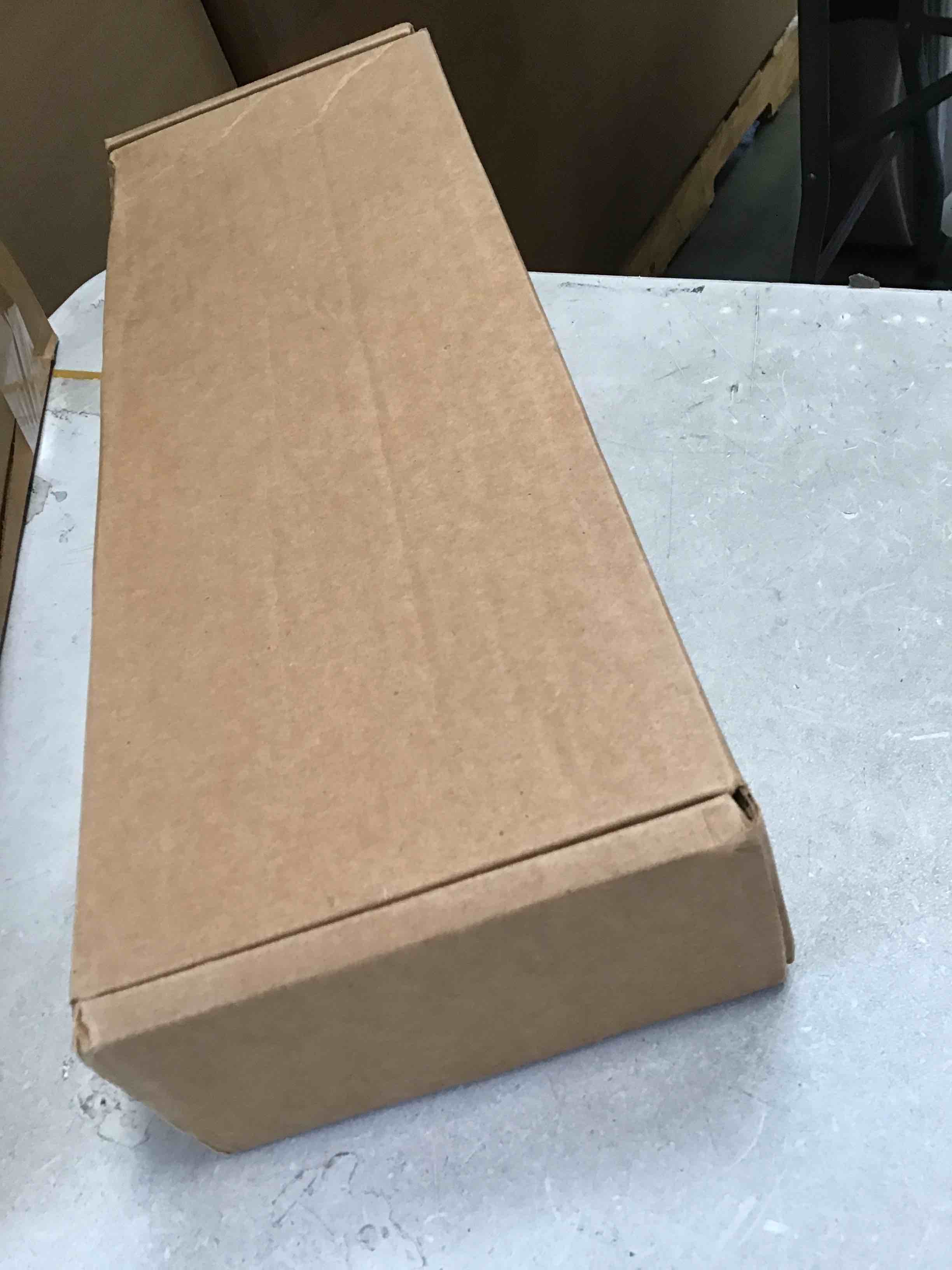 https://s3.amazonaws.com/lotting-images-prod/bidfta/PNK2088127_1738870147050.jpeg