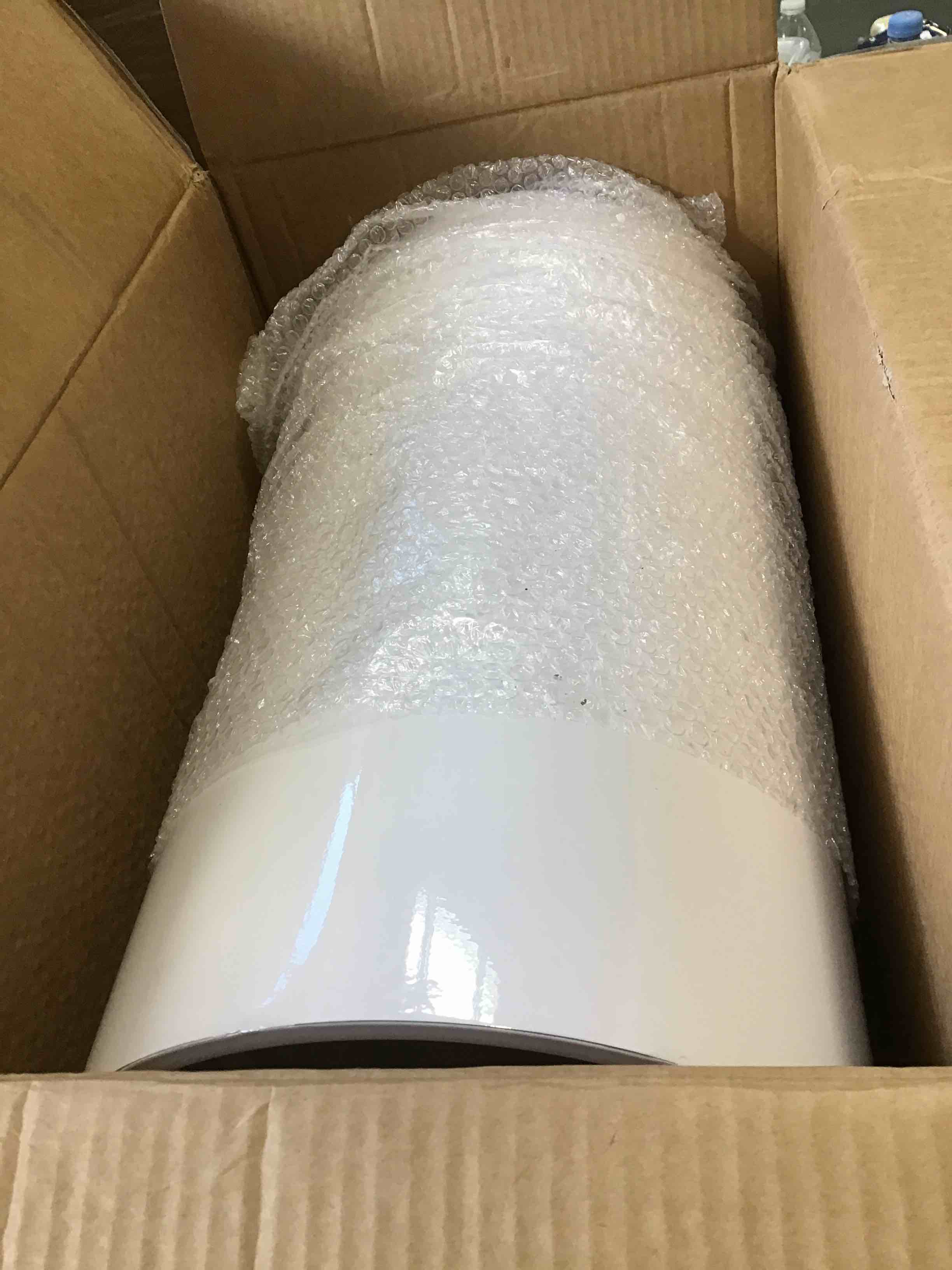 https://s3.amazonaws.com/lotting-images-prod/bidfta/PNK2088151_1738874889478.jpeg
