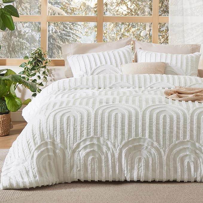 Bedsure Tufted Boho Comforter Set King - Terracotta Boho Bedding Comforter Set, 3 Pieces Farmhouse Shabby Chic Embroidery King Bed Set, Soft Jacquard Comforter for Women Men Girls