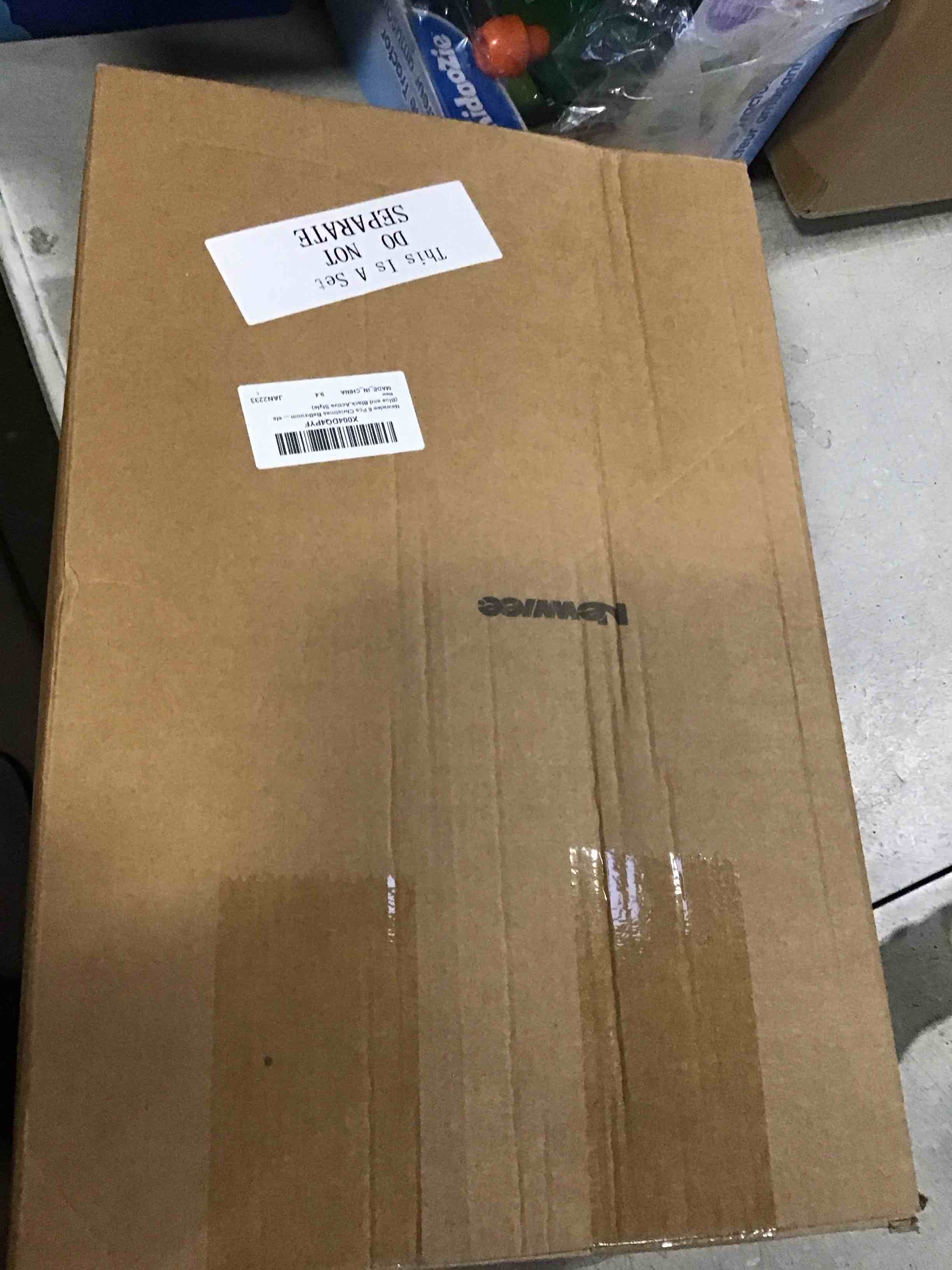 https://s3.amazonaws.com/lotting-images-prod/bidfta/PNK2089174_1738242708309.jpeg