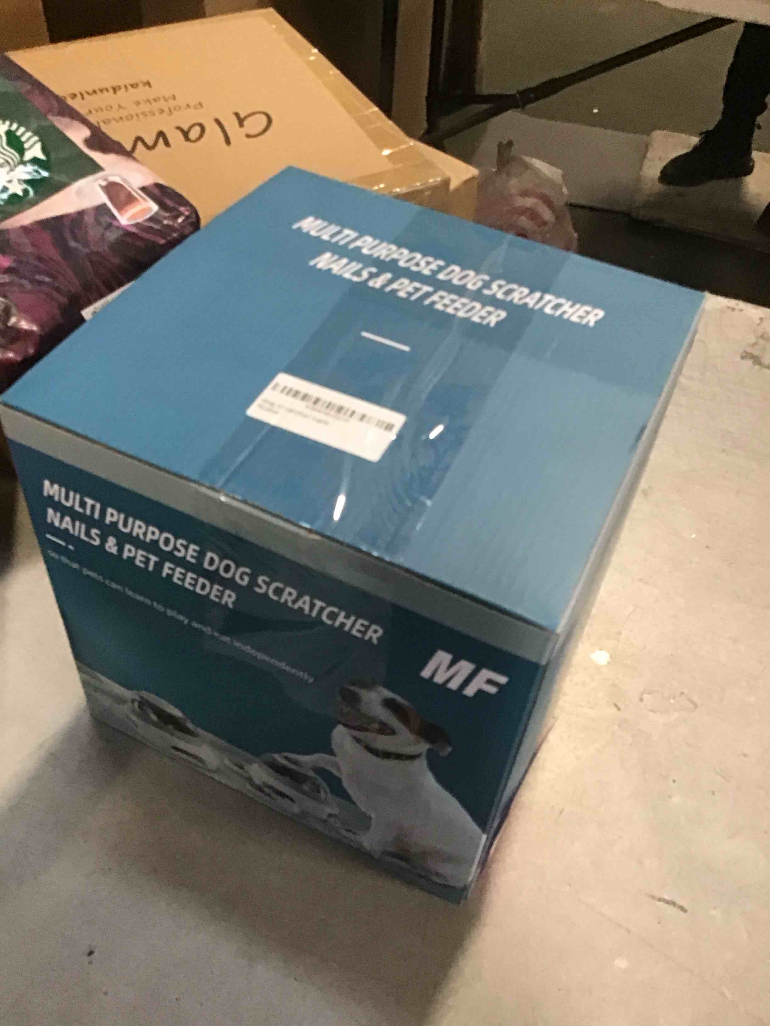 https://s3.amazonaws.com/lotting-images-prod/bidfta/PNK2089193_1738244605355.jpeg