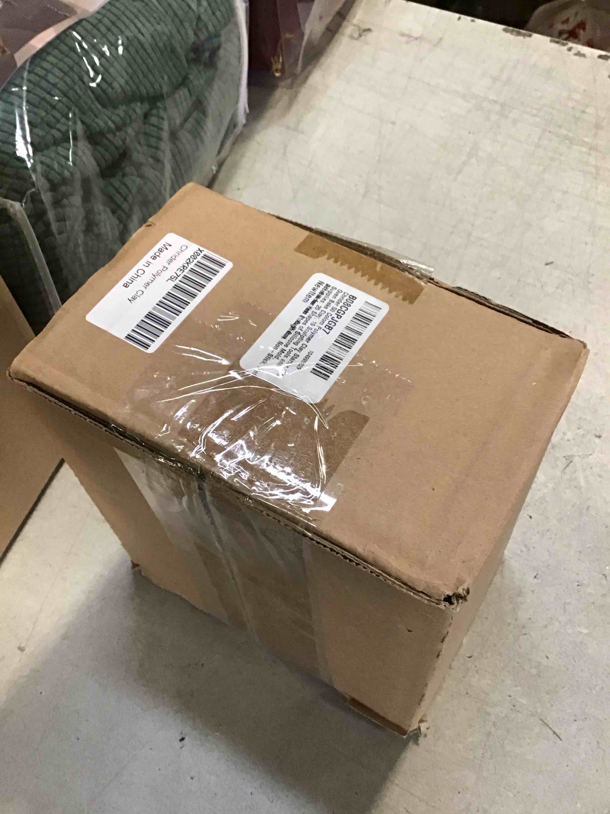 https://s3.amazonaws.com/lotting-images-prod/bidfta/PNK2089721_1738346857844.jpeg