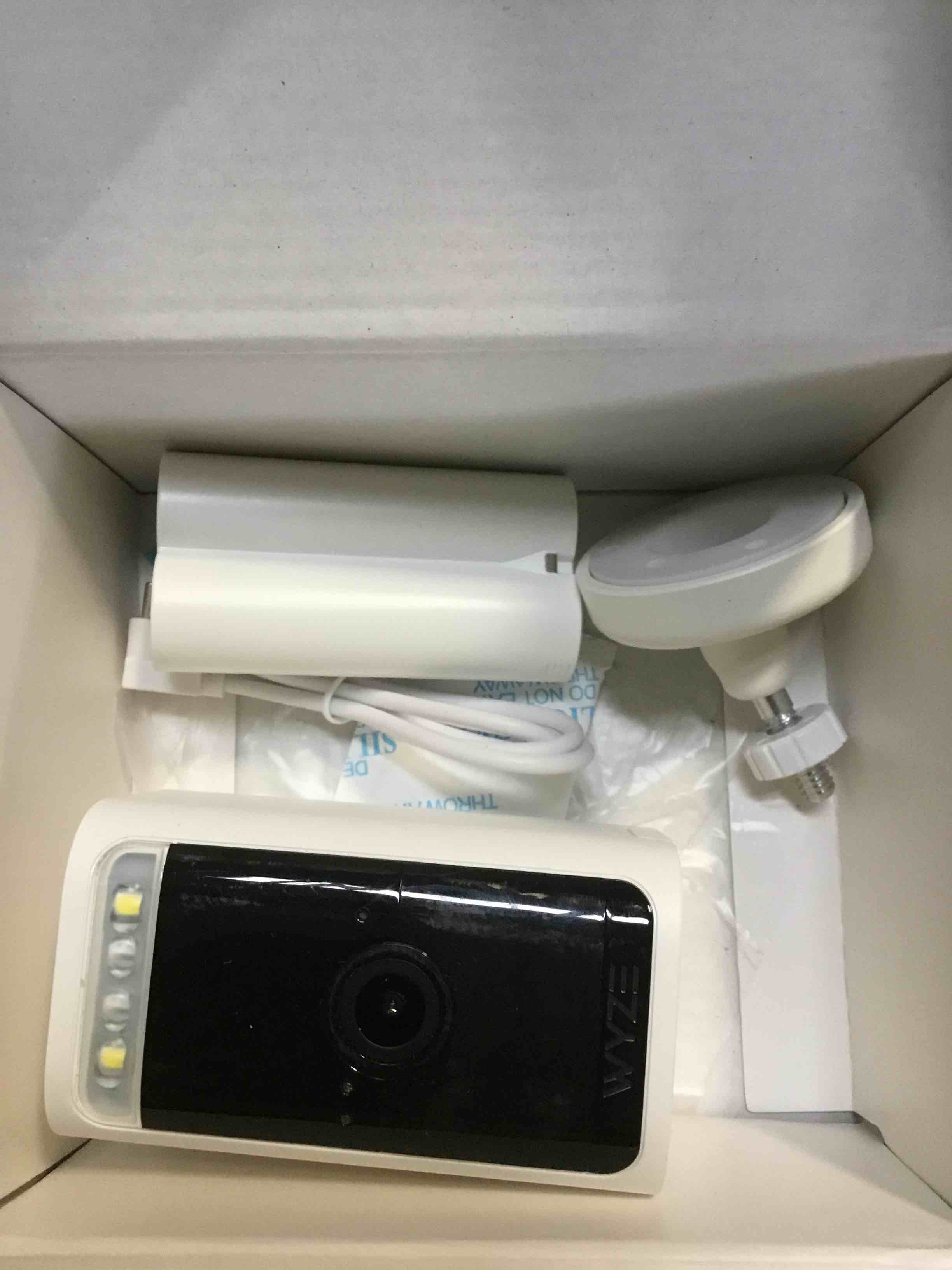 https://s3.amazonaws.com/lotting-images-prod/bidfta/PNK2090298_1738686638113.jpeg