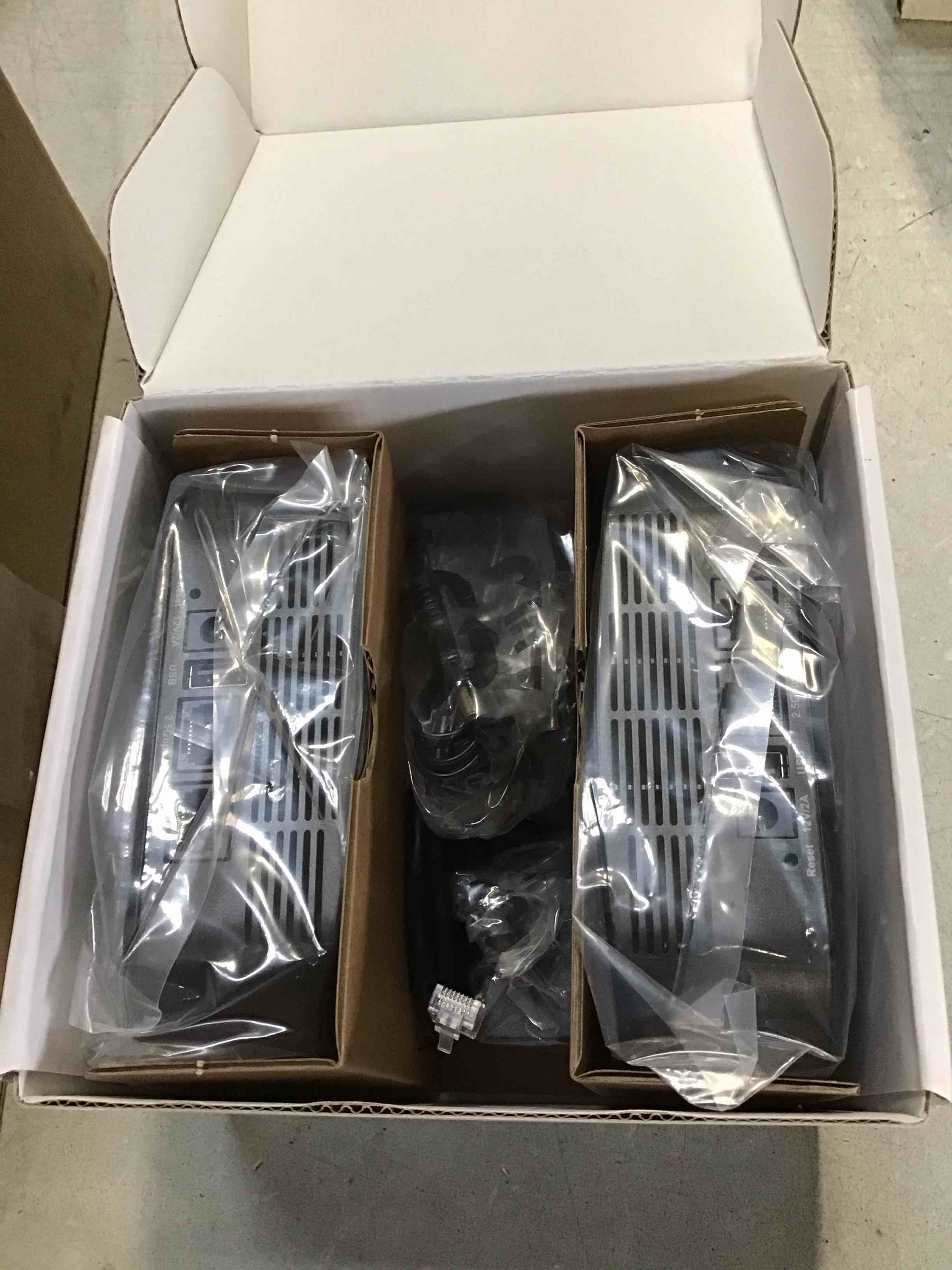 https://s3.amazonaws.com/lotting-images-prod/bidfta/PNK2090963_1738774030214.jpeg