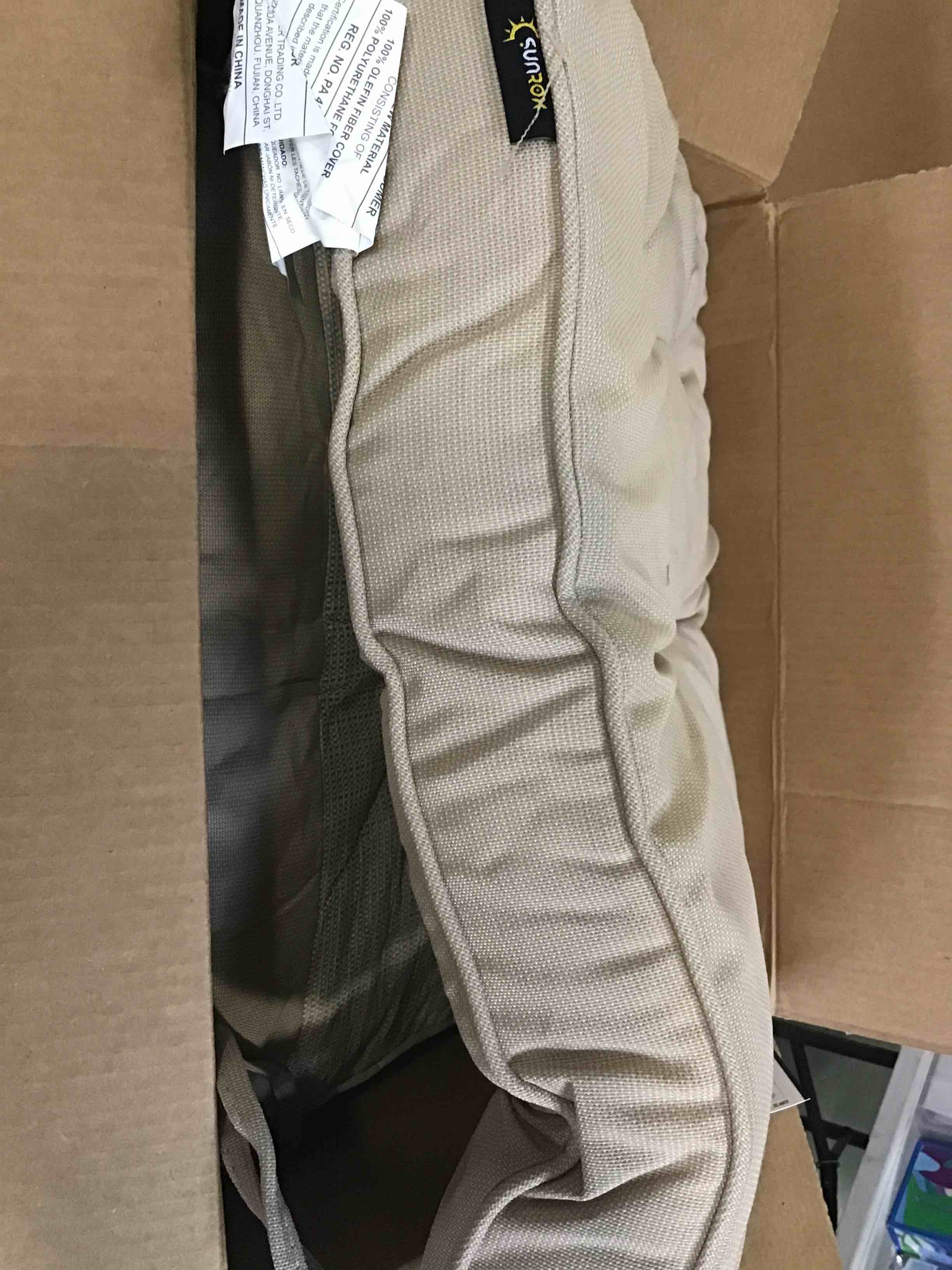 https://s3.amazonaws.com/lotting-images-prod/bidfta/PNK2093448_1738860039278.jpeg