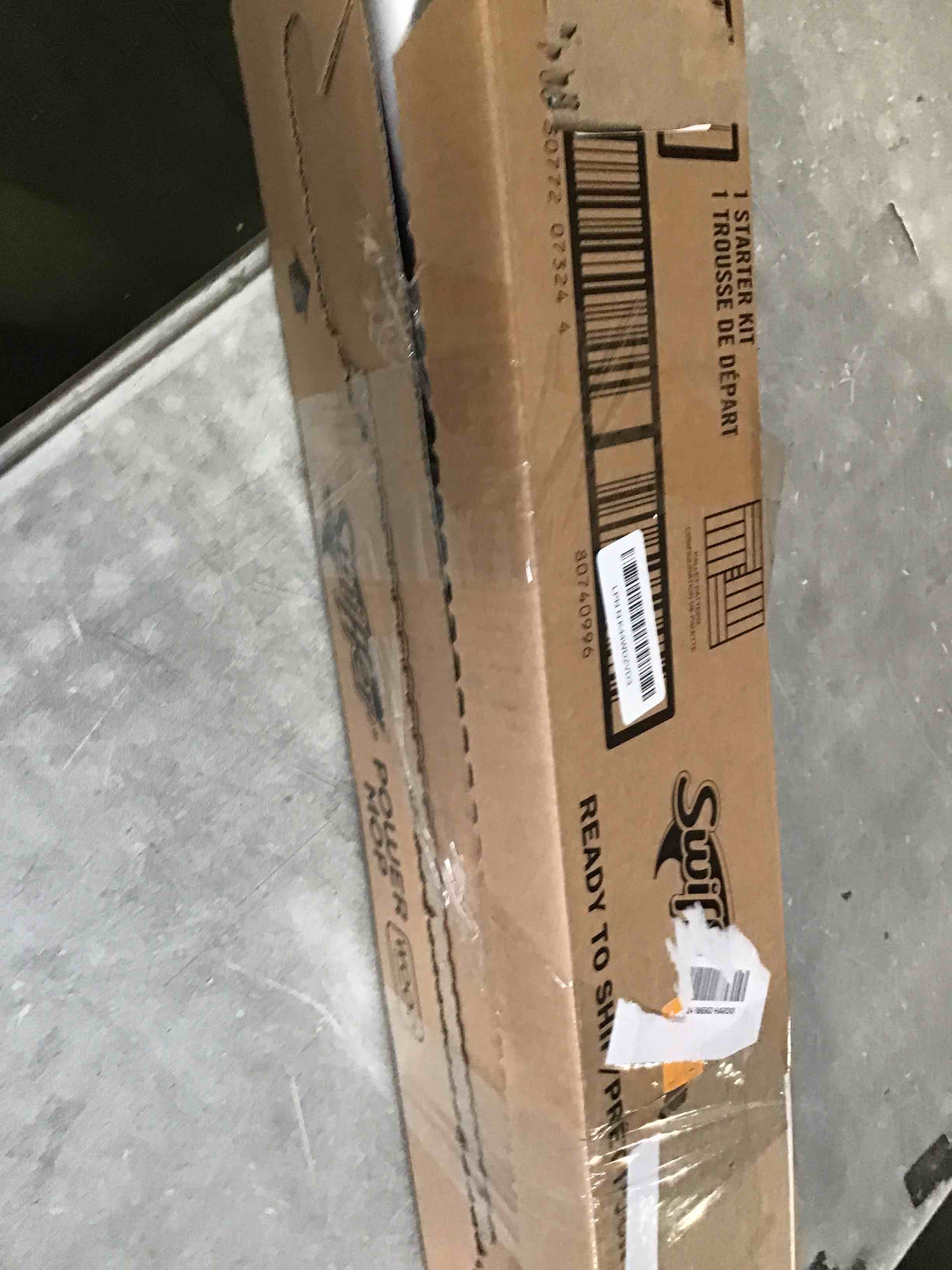 https://s3.amazonaws.com/lotting-images-prod/bidfta/PNK2093455_1738860567751.jpeg