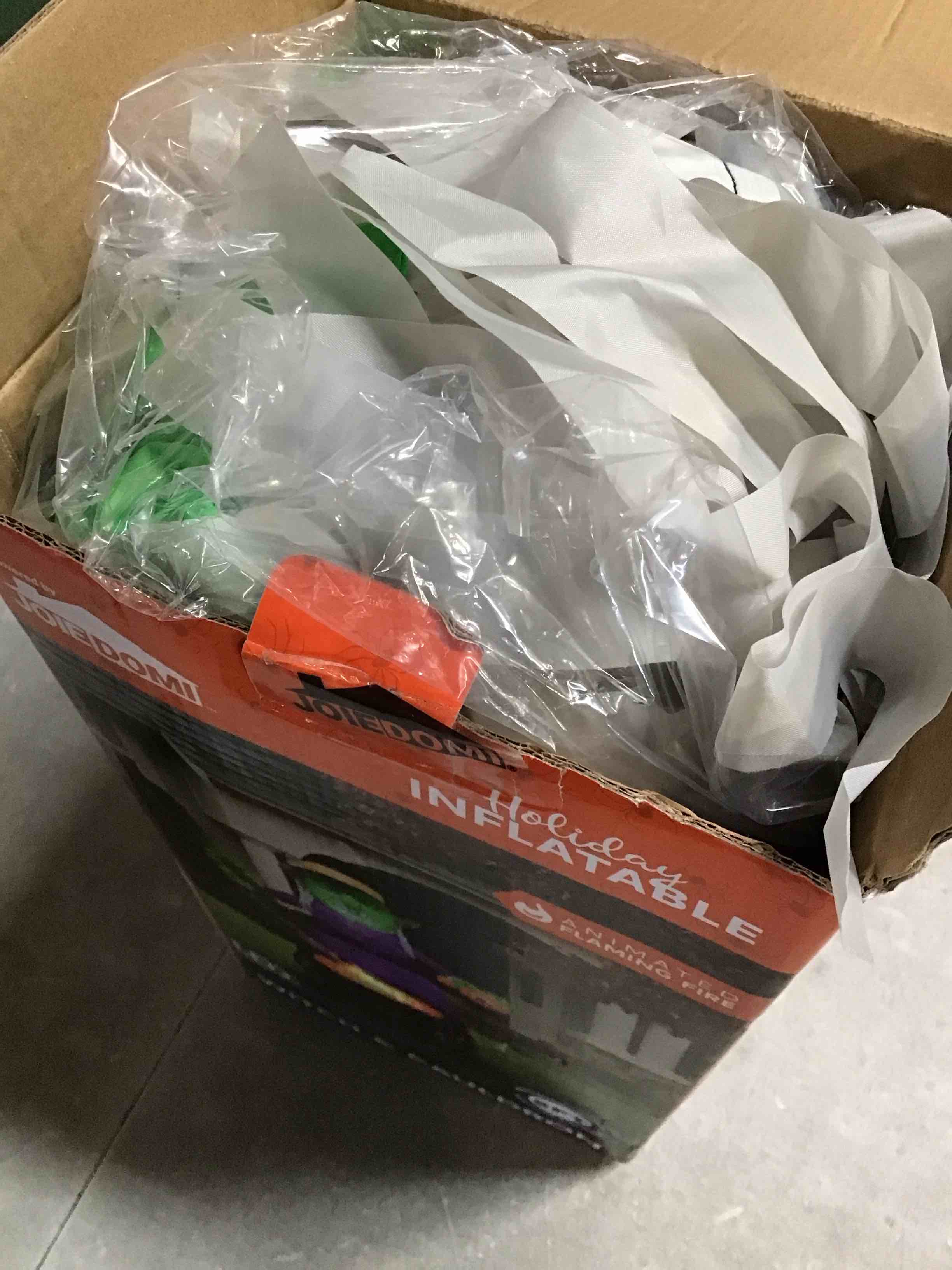 https://s3.amazonaws.com/lotting-images-prod/bidfta/PNK2094021_1739205711600.jpeg