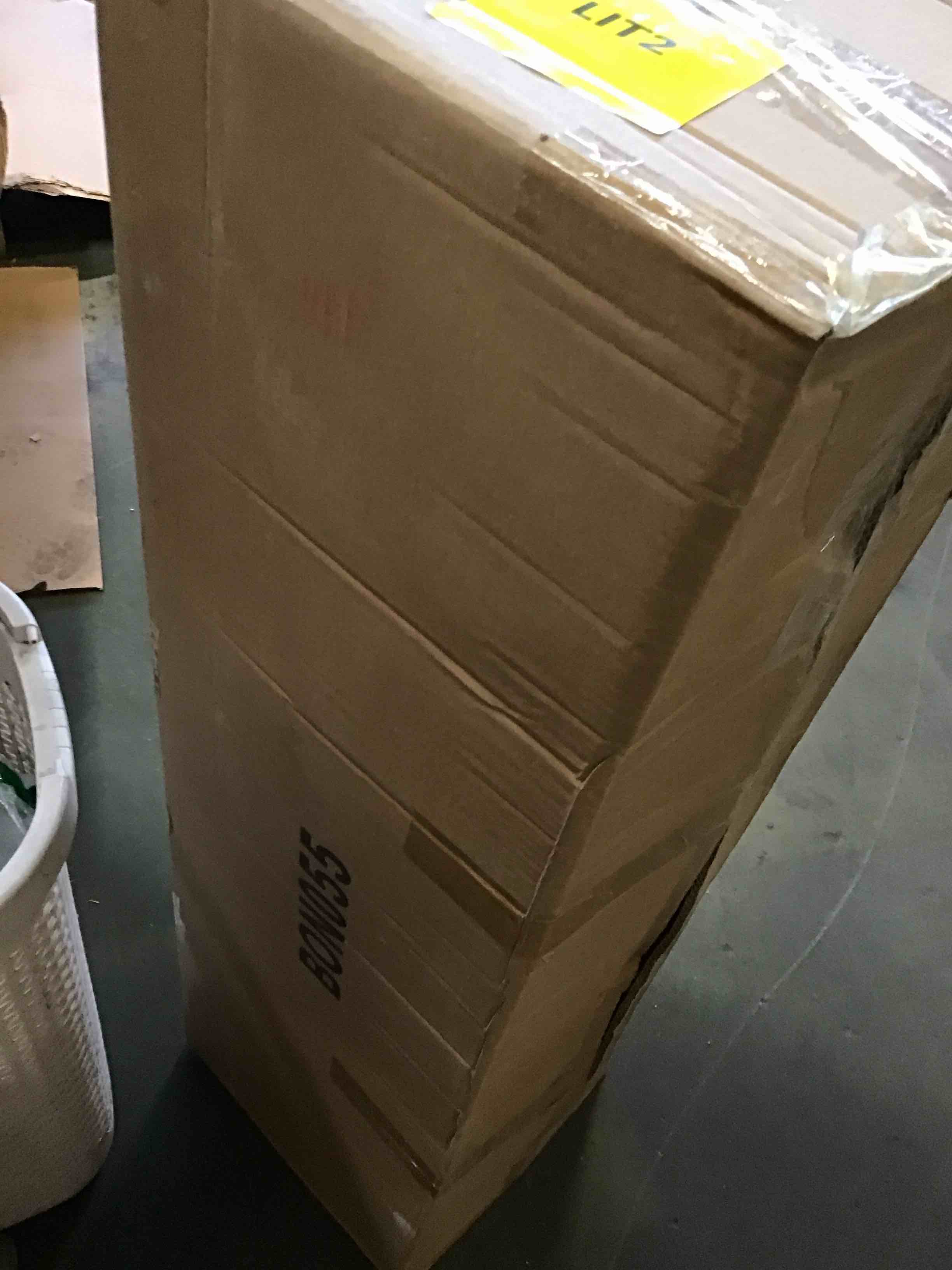 https://s3.amazonaws.com/lotting-images-prod/bidfta/PNK2094101_1739213896100.jpeg