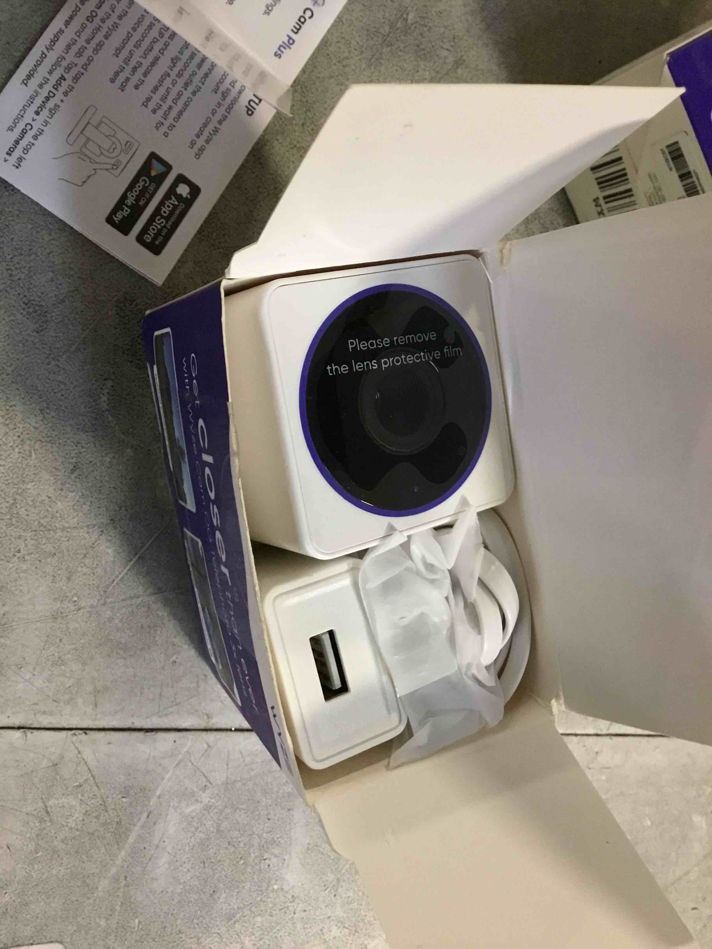 https://s3.amazonaws.com/lotting-images-prod/bidfta/PNK2094873_1739462074977.jpeg