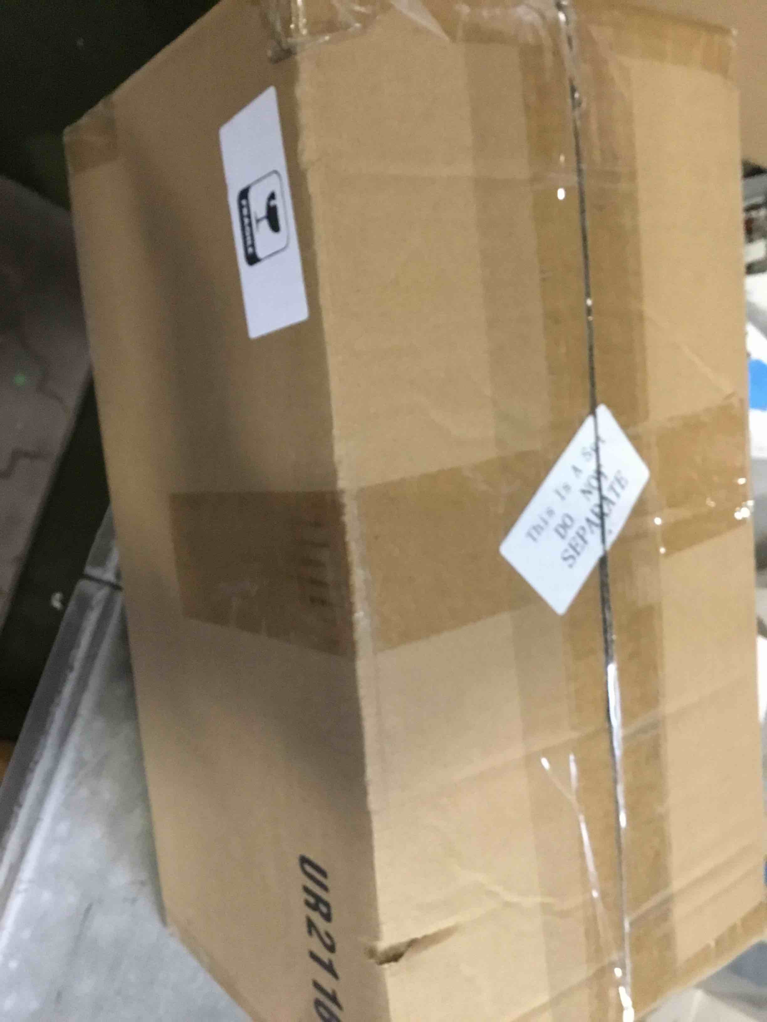 https://s3.amazonaws.com/lotting-images-prod/bidfta/PNK2094895_1739464550895.jpeg