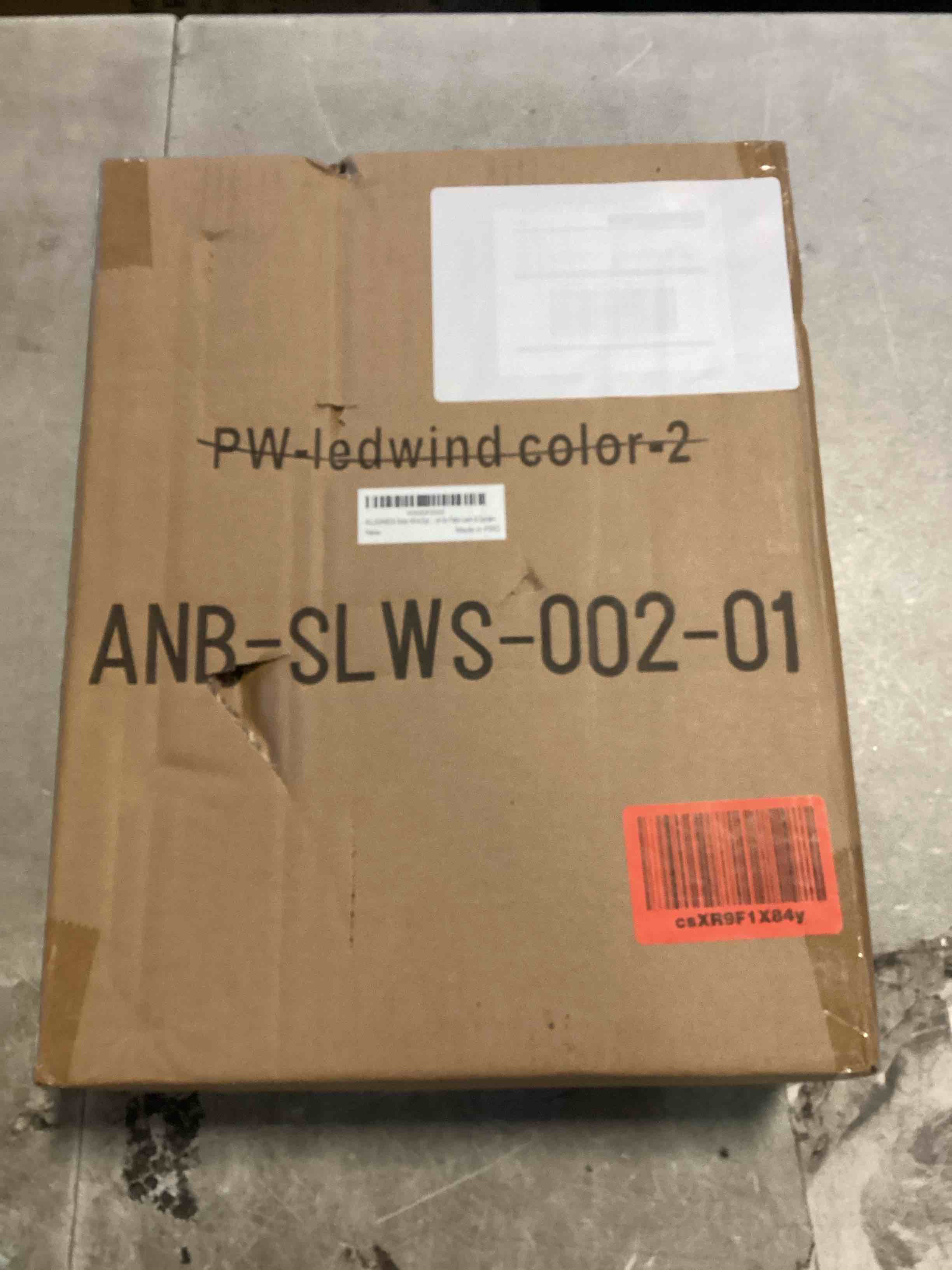 https://s3.amazonaws.com/lotting-images-prod/bidfta/PNK2095016_1738071374345.jpeg
