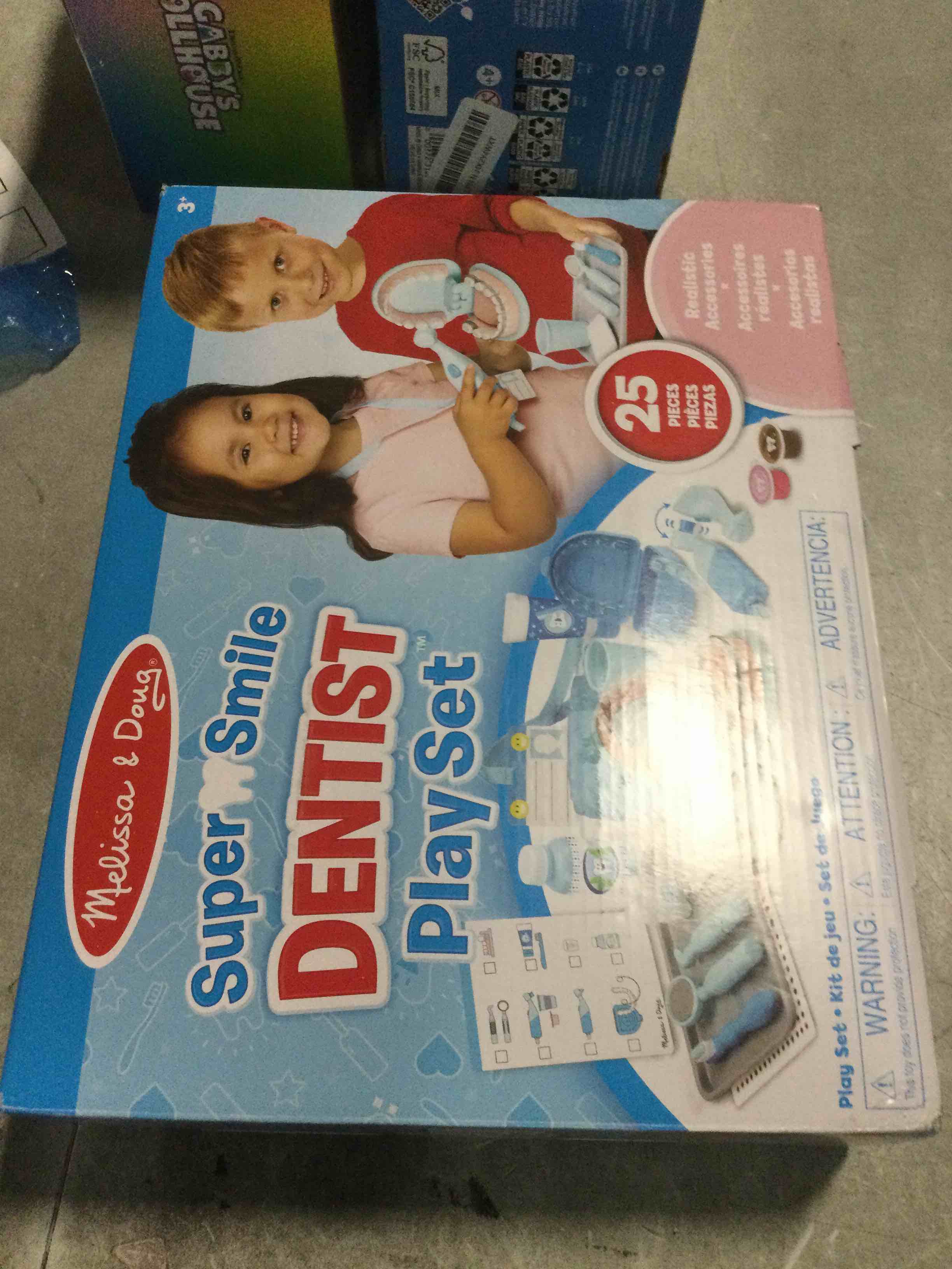 https://s3.amazonaws.com/lotting-images-prod/bidfta/PNK2095998_1738678620771.jpeg